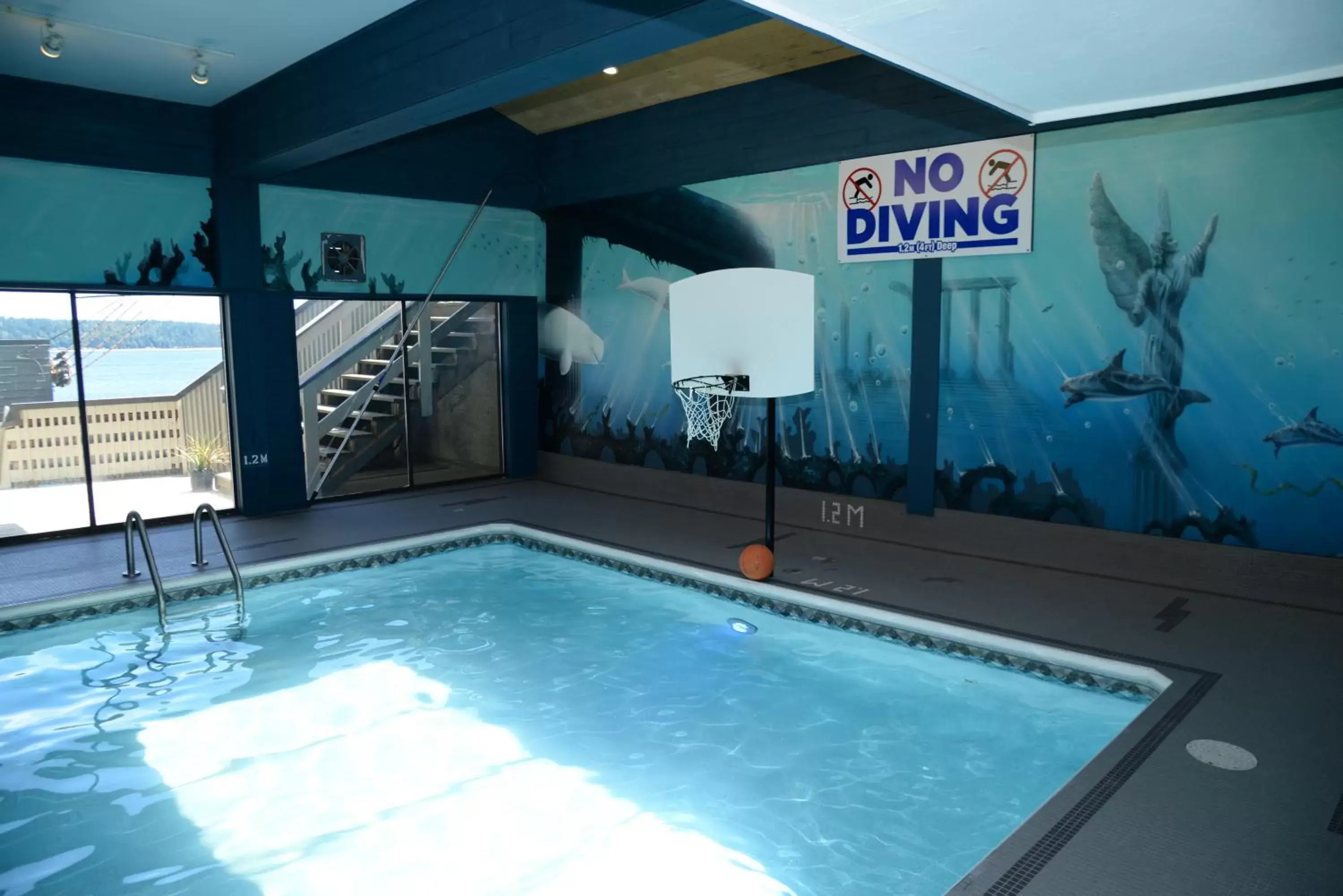 Swimming Pool in Anchor Inn and Suites