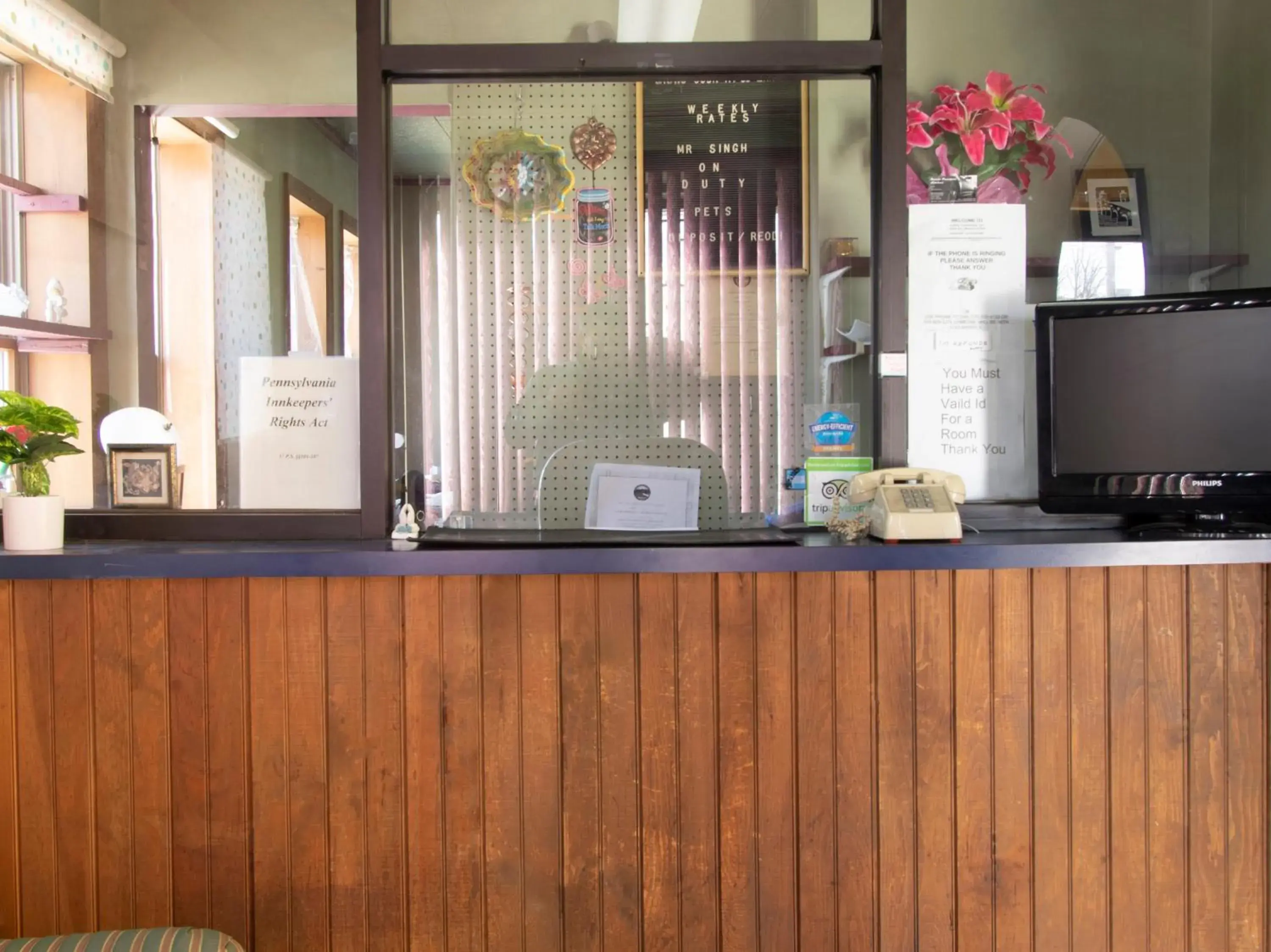 Lobby or reception in OYO Hotel Wilkes-Barre East