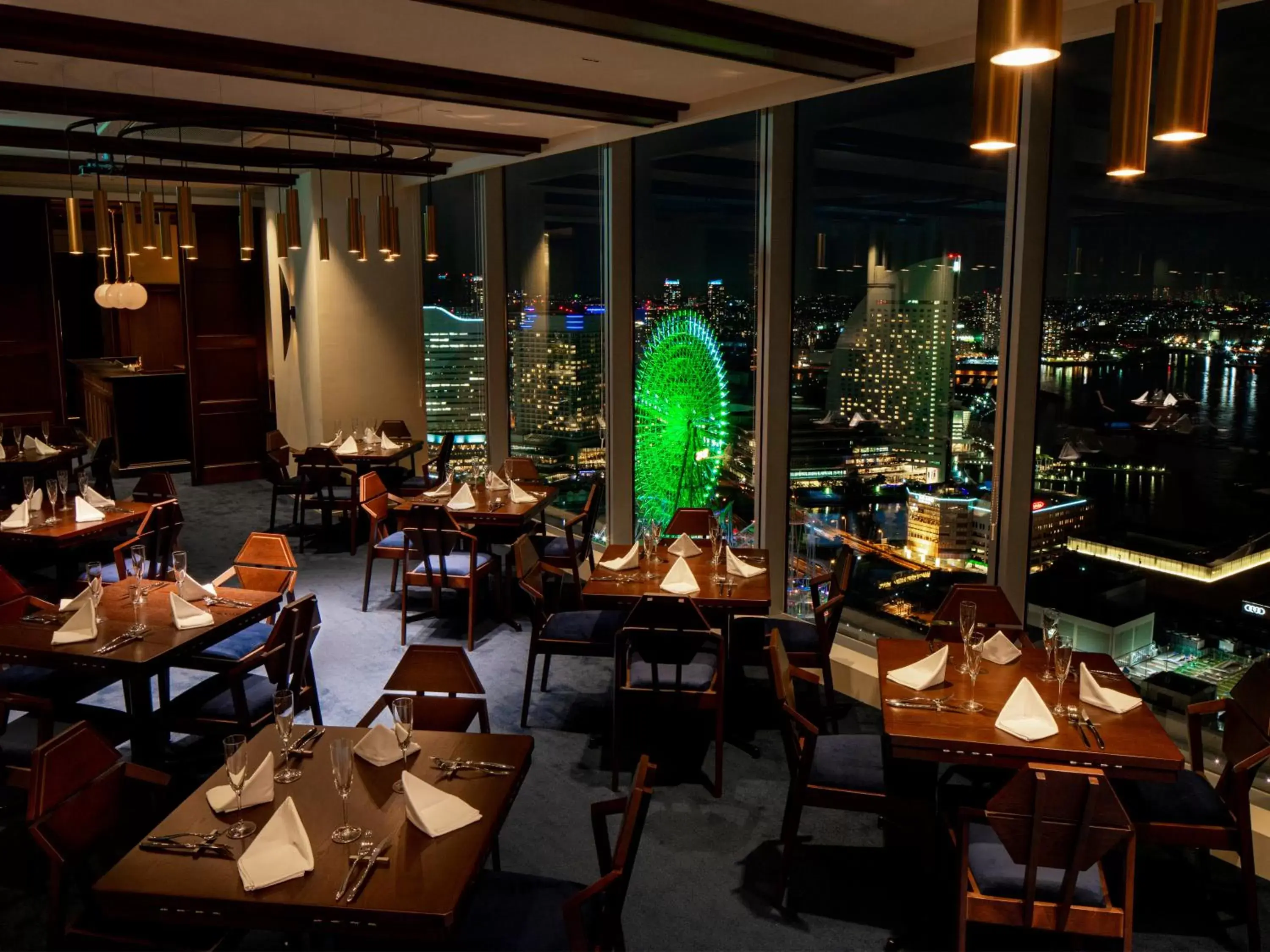 Restaurant/Places to Eat in APA Hotel & Resort Yokohama Bay Tower