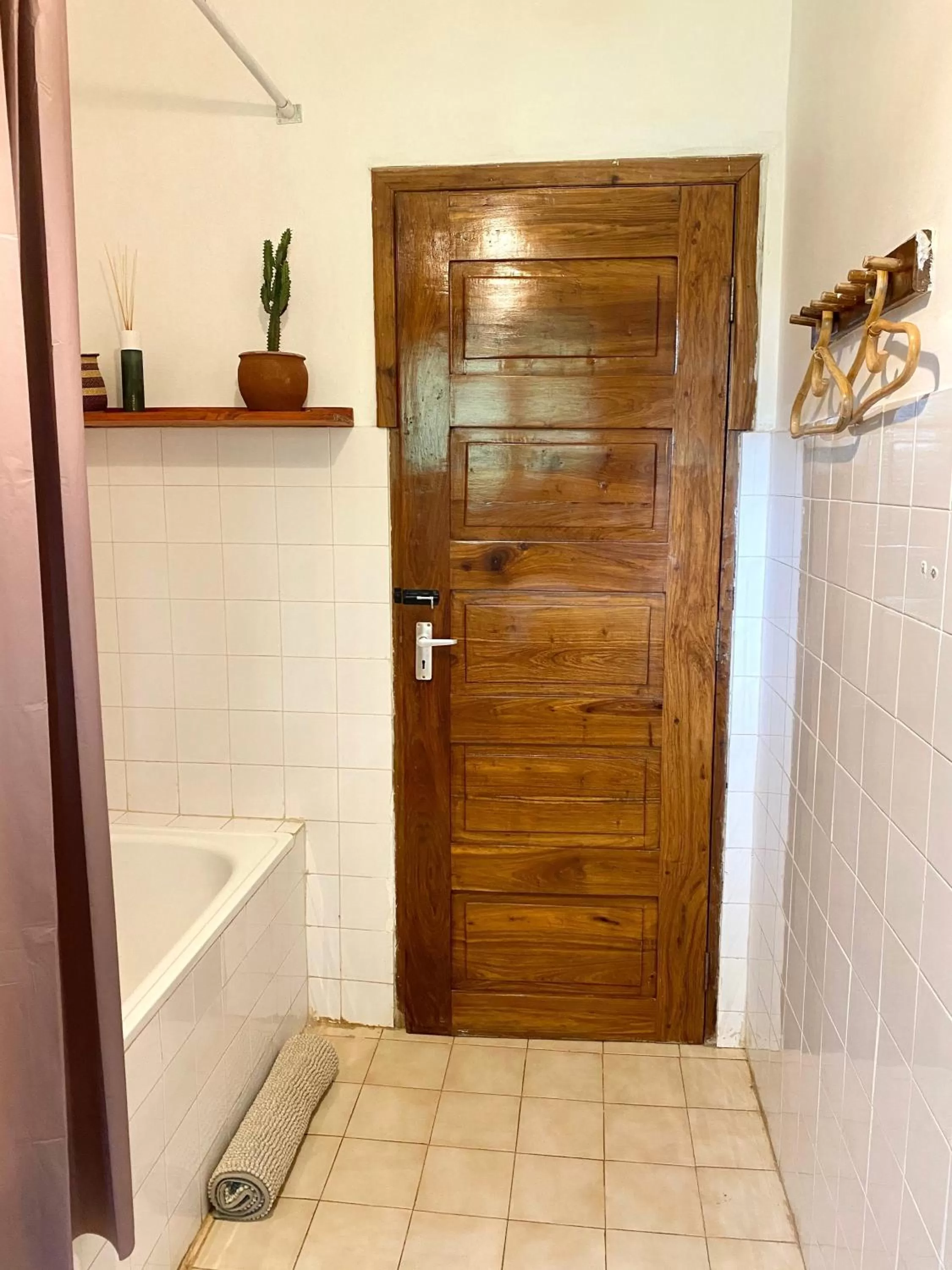 Bathroom in Utamaduni House B&B