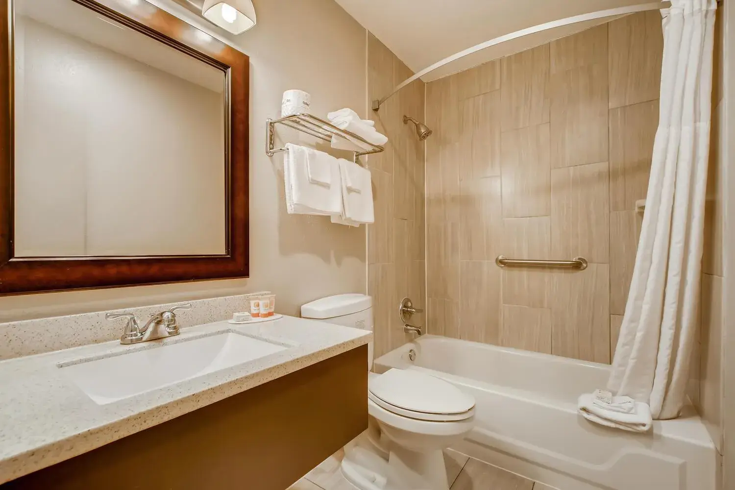 Bathroom in Orangewood Inn and Suites Midtown