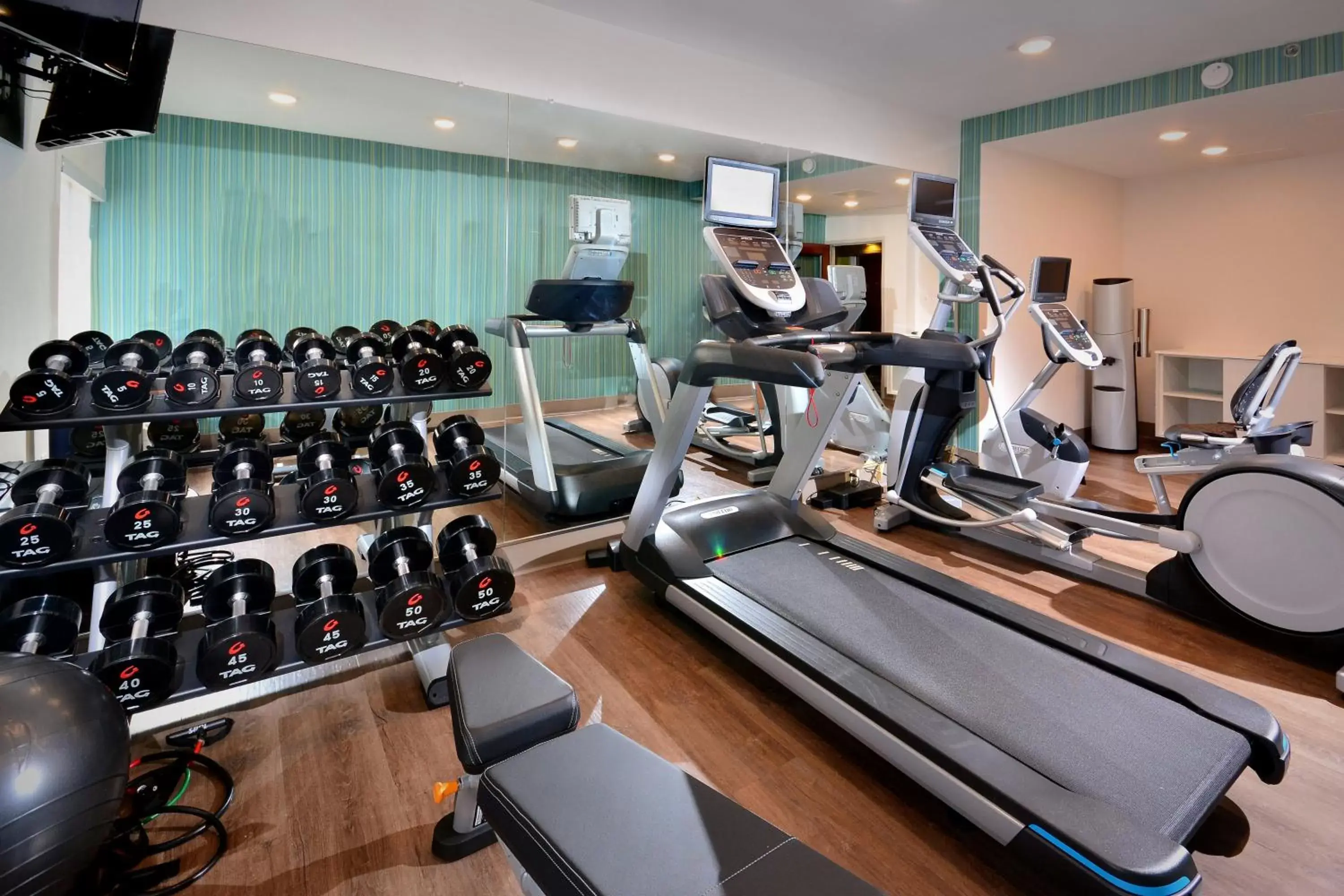 Fitness centre/facilities, Fitness Center/Facilities in Holiday Inn Express Durham, an IHG Hotel