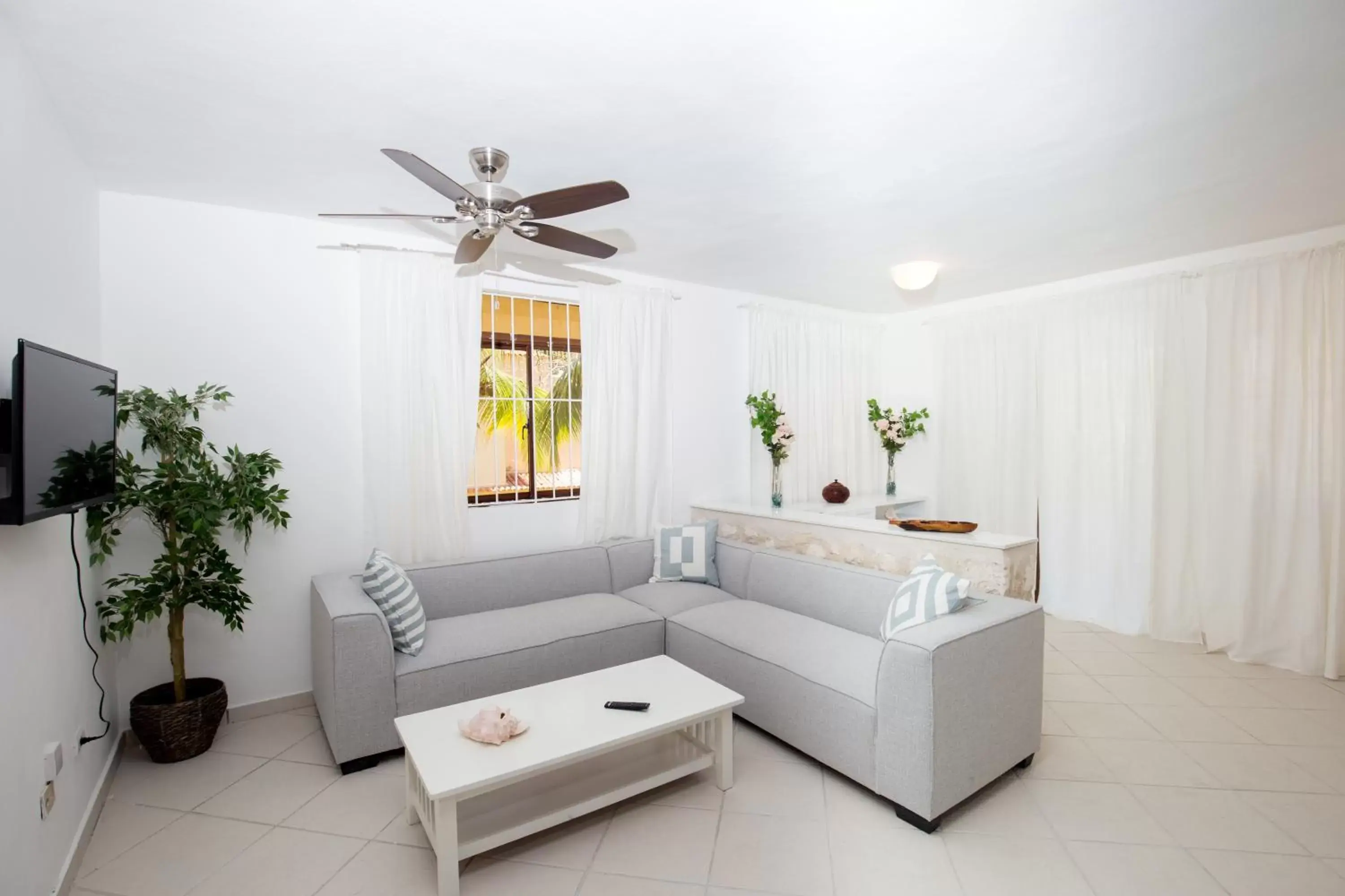 Living room, Seating Area in Los Corales Beach Village