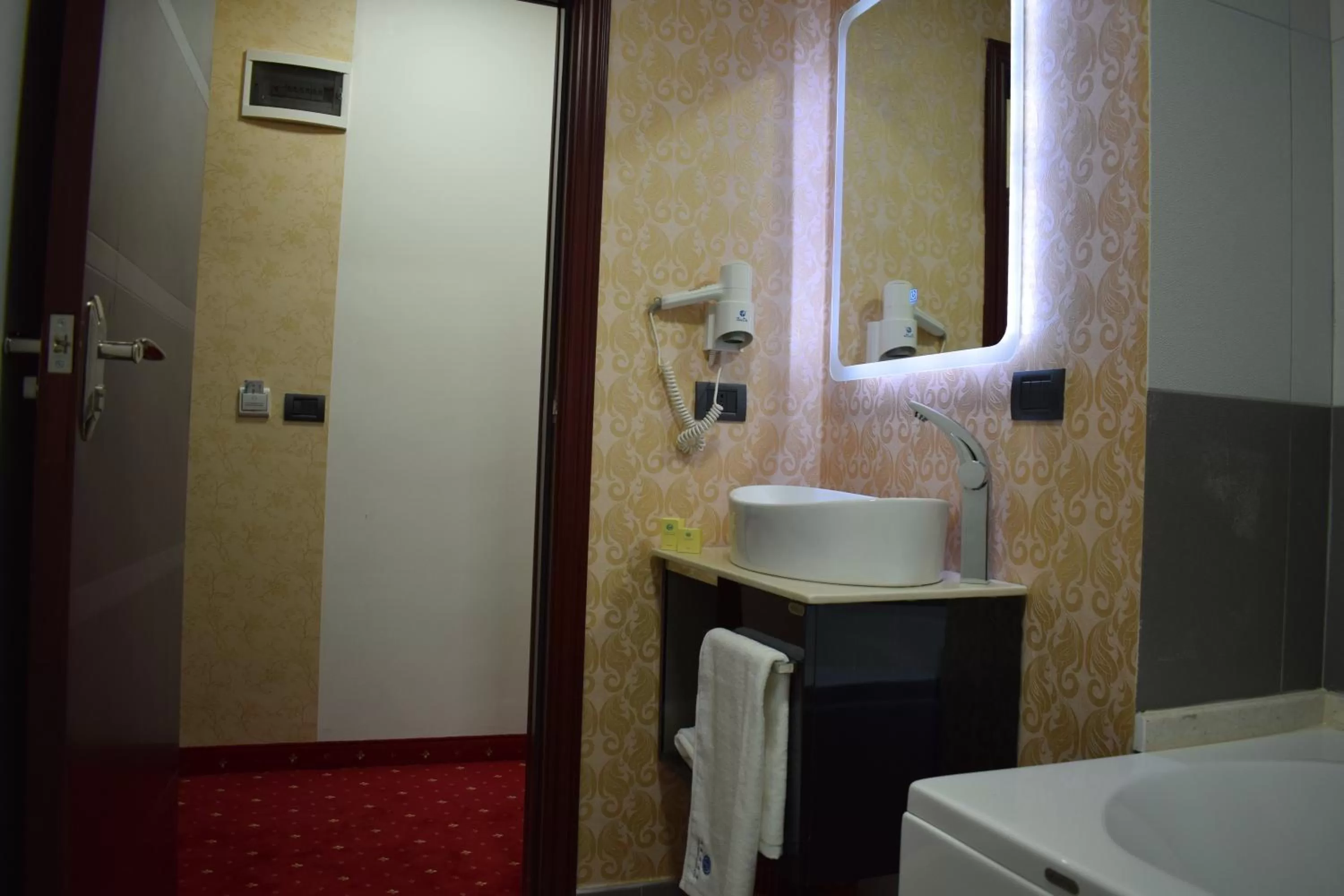 Bathroom in Petriti & Spa