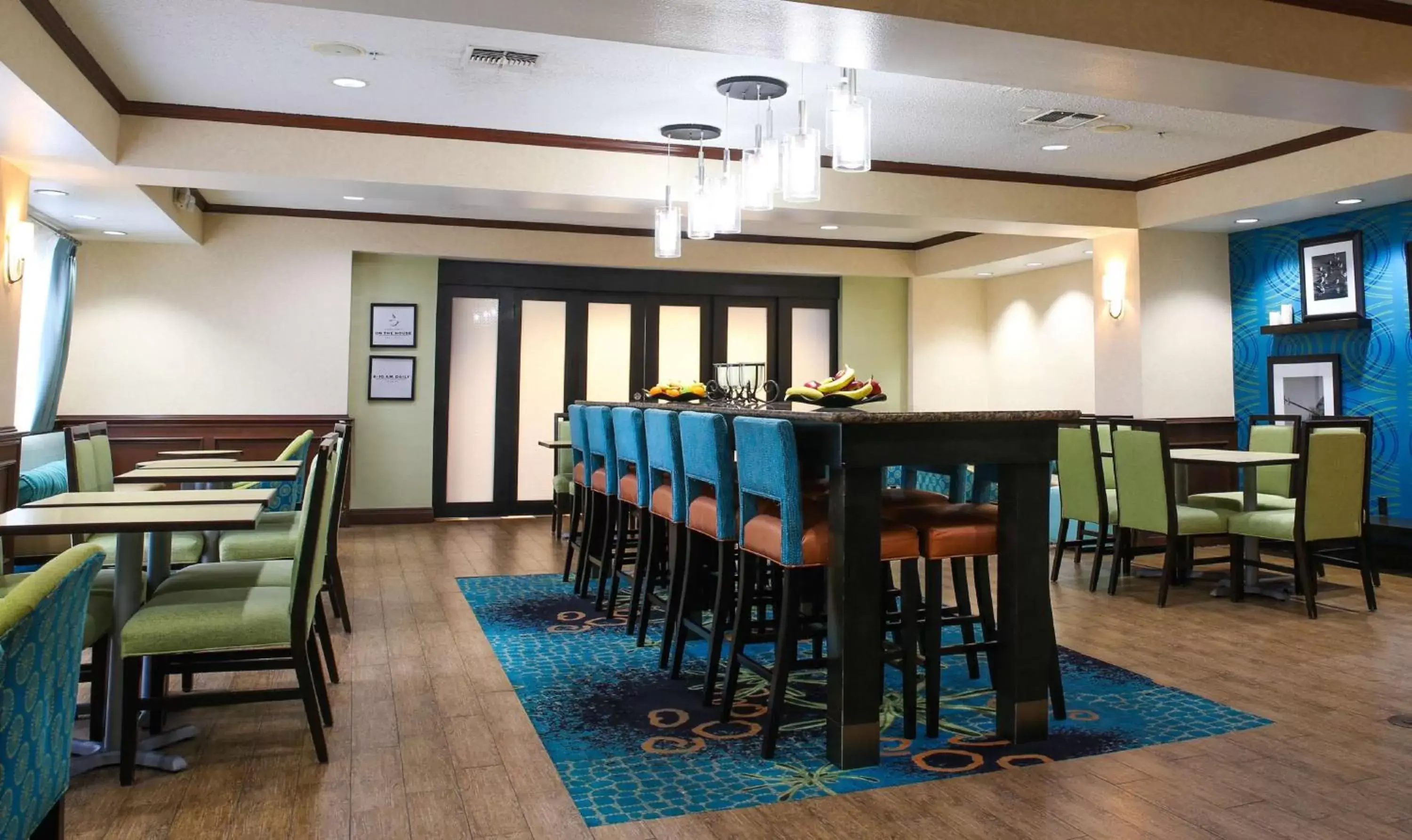 Lobby or reception, Restaurant/Places to Eat in Hampton Inn Kingsville