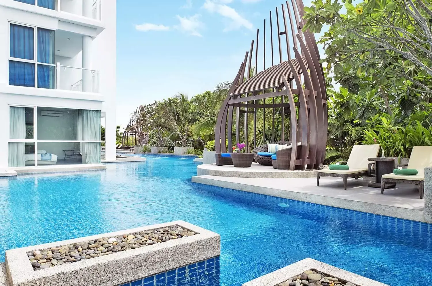Swimming pool in Mida De Sea Hua Hin - SHA PLUS Swimming pool in Mida De Sea Hua Hin - SHA PLUS