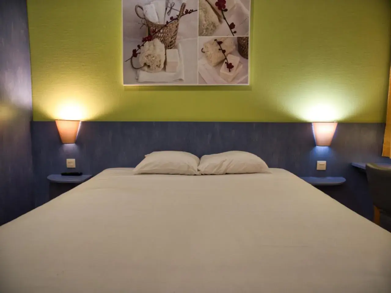 Staff, Bed in Contact Hotel Le Seino Marin - Cléon Elbeuf