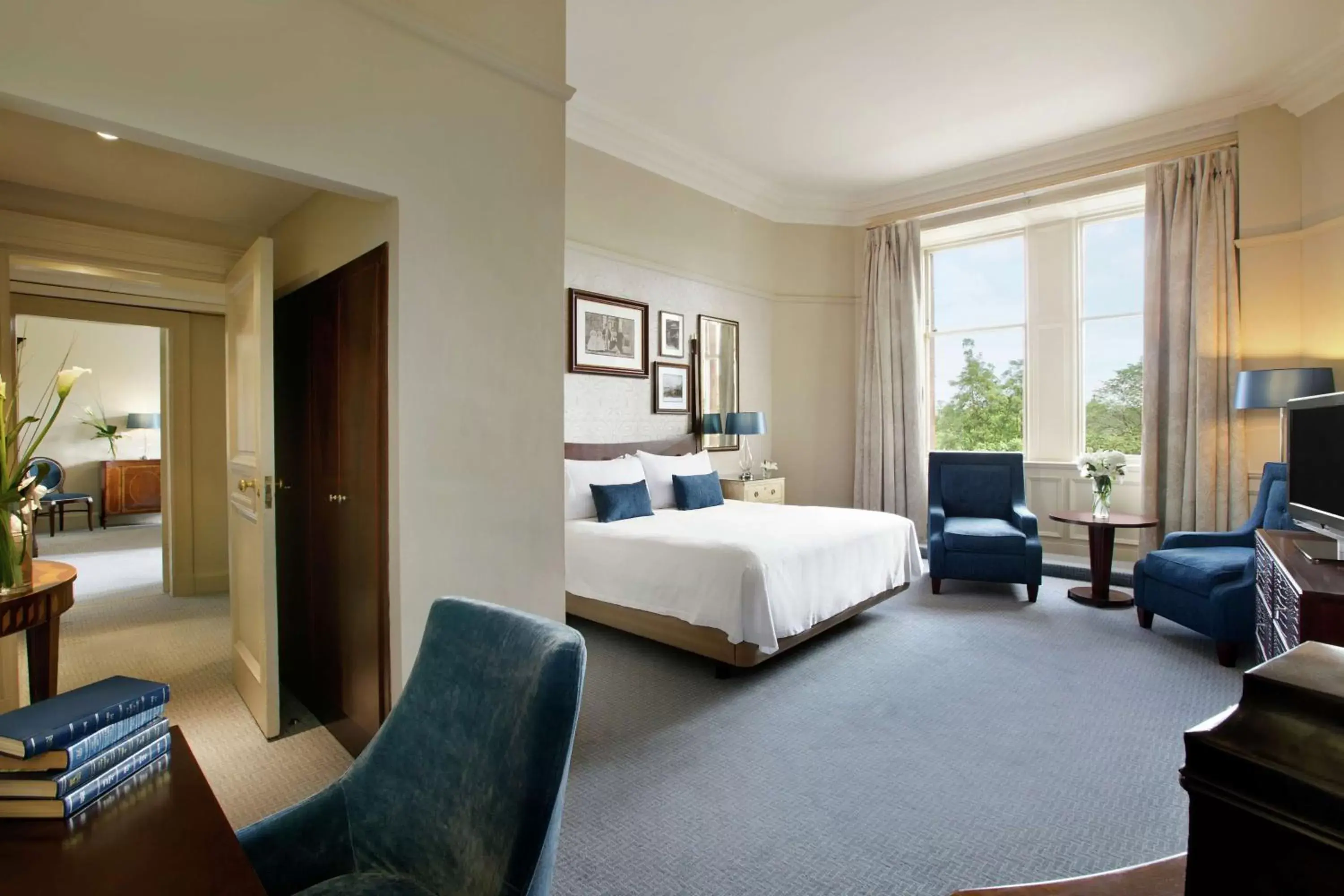Bedroom in Waldorf Astoria Edinburgh - The Caledonian
