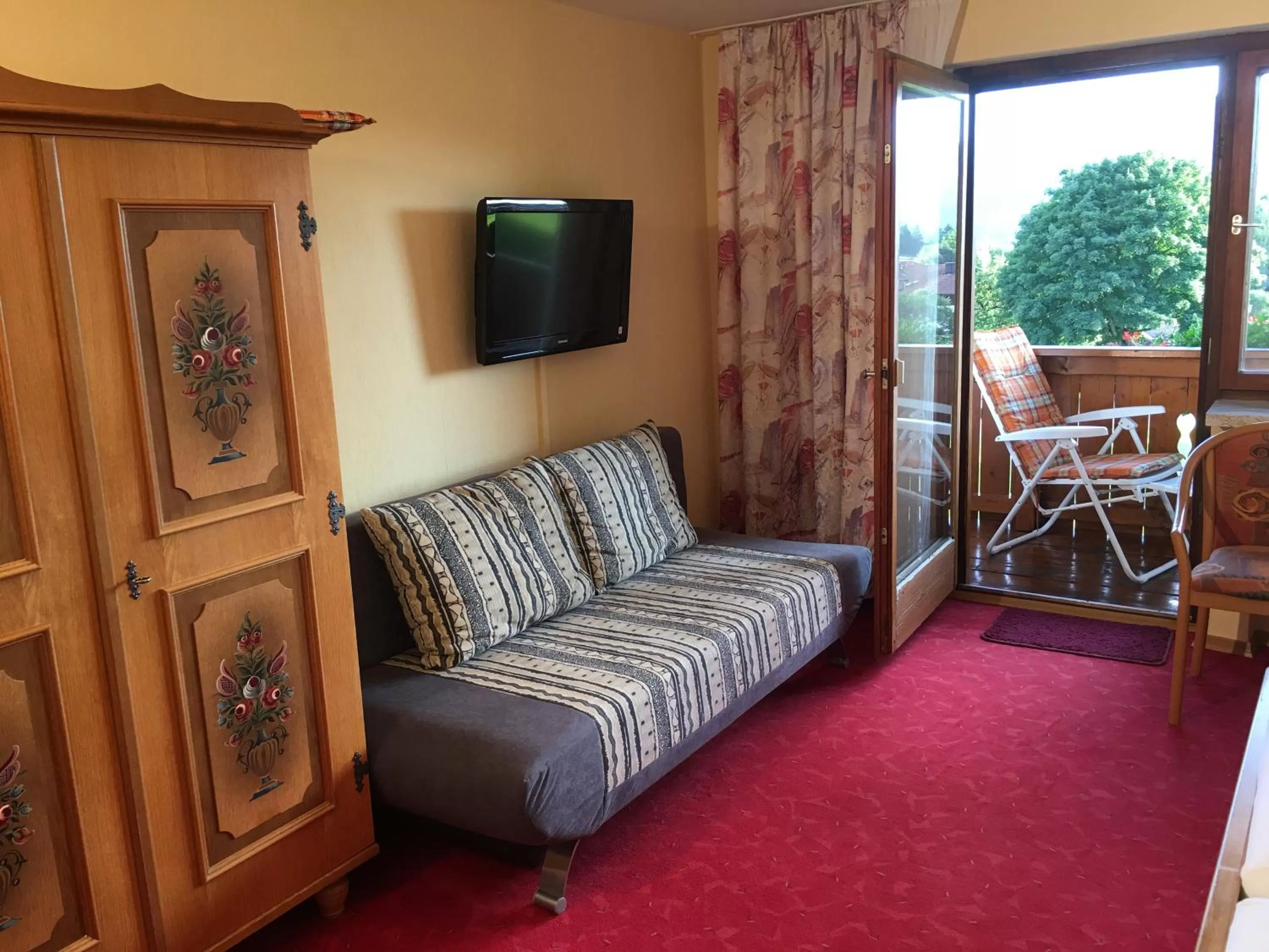 Photo of the whole room in GarniHotel - Arberblick