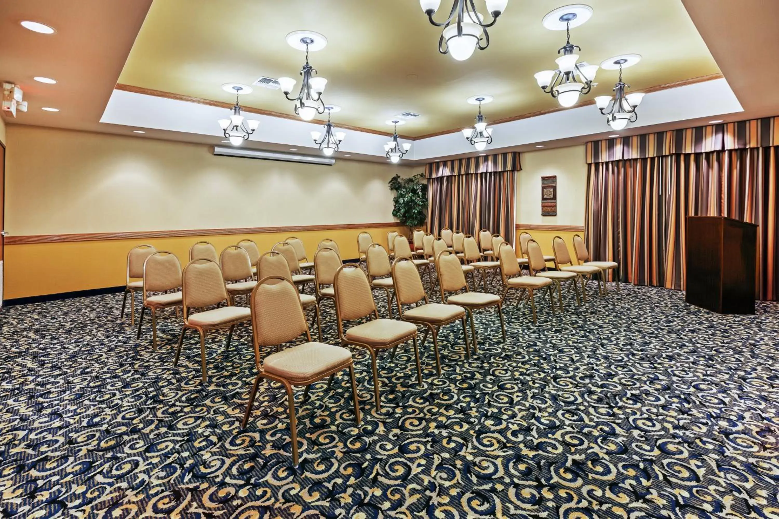 Meeting/conference room, Business Area/Conference Room in Holiday Inn Express & Suites, Corpus Christi NW, Calallen, an IHG Hotel