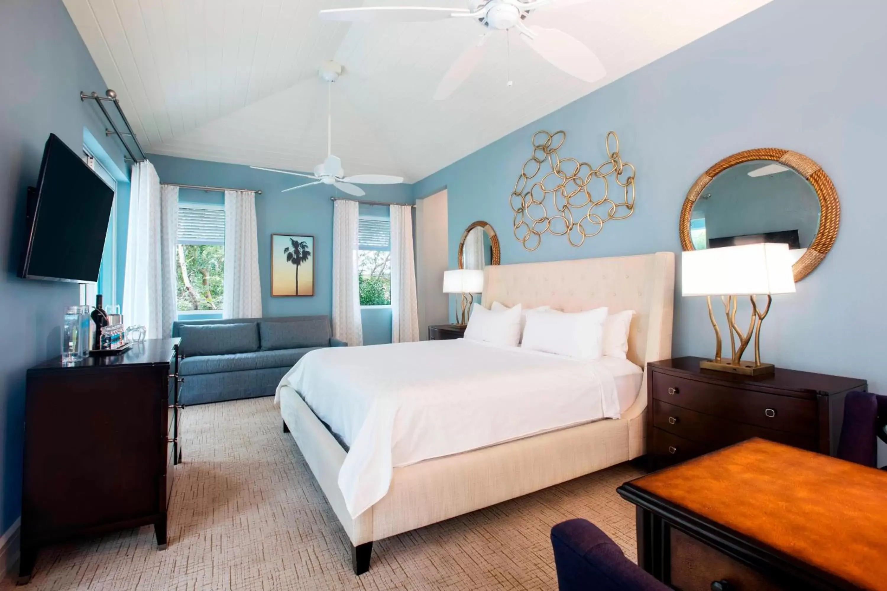 Bedroom, Bed in Playa Largo Resort & Spa, Autograph Collection