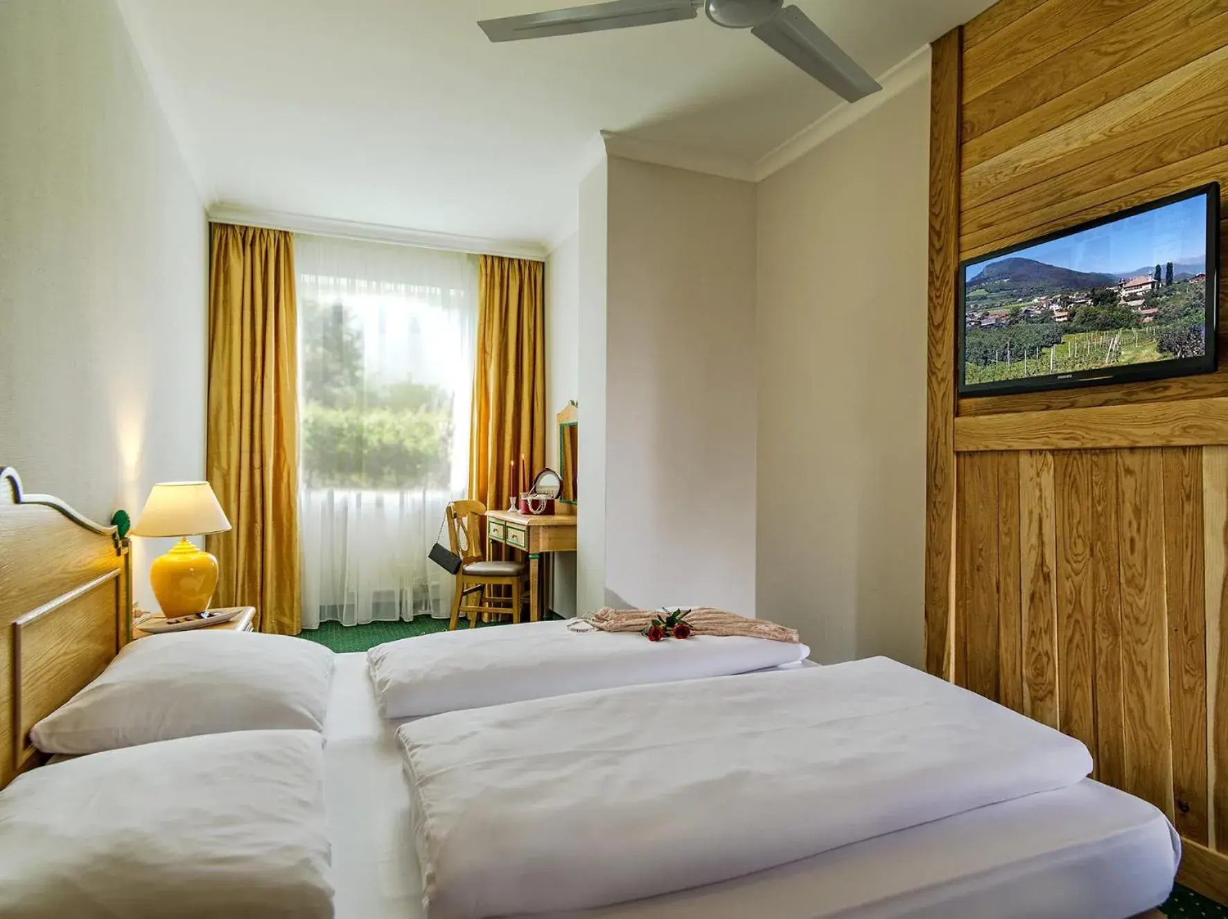 One-Bedroom Apartment in Hotel Tirolensis One-Bedroom Apartment in Hotel Tirolensis