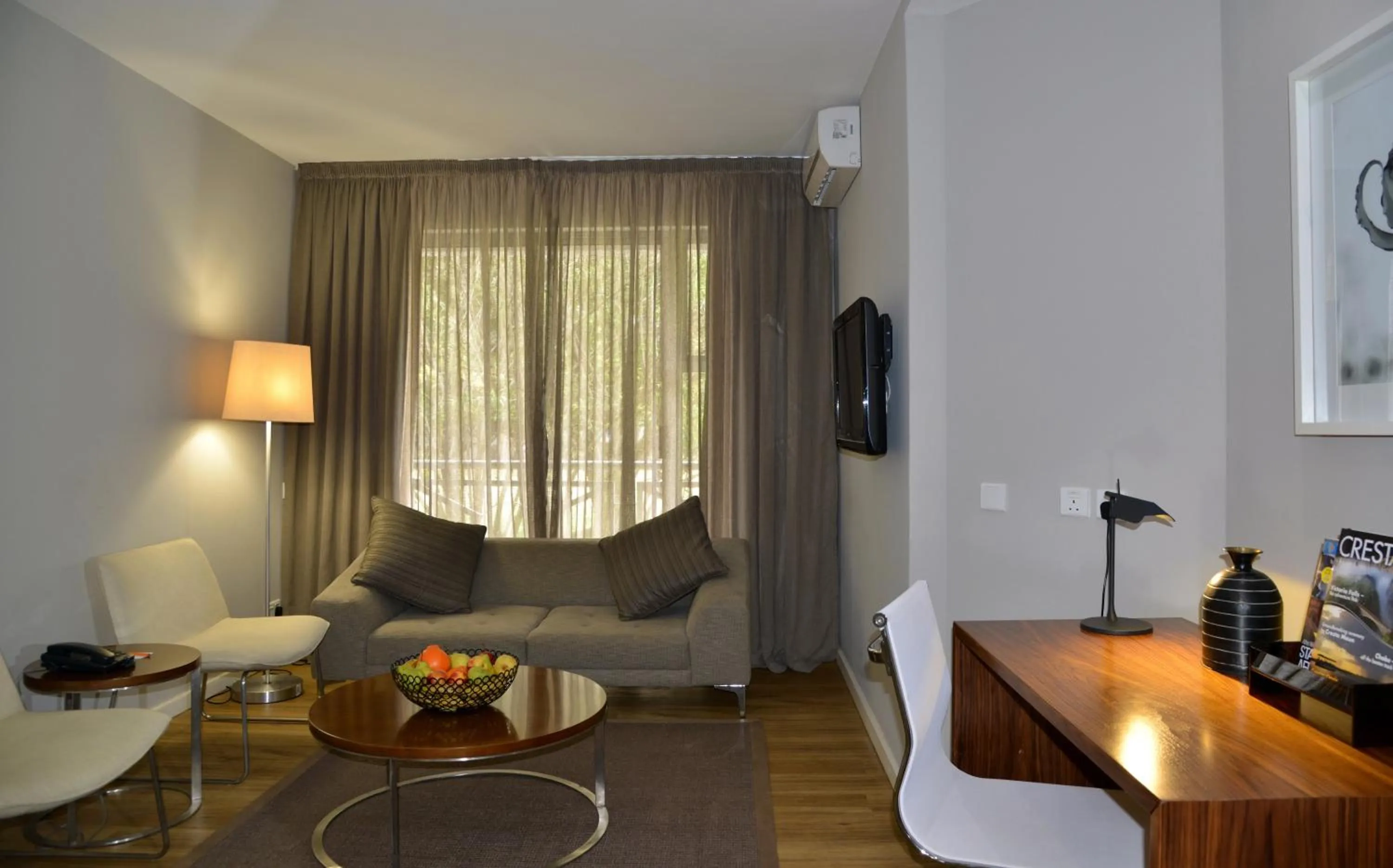 TV and multimedia in Cresta Lodge Gaborone