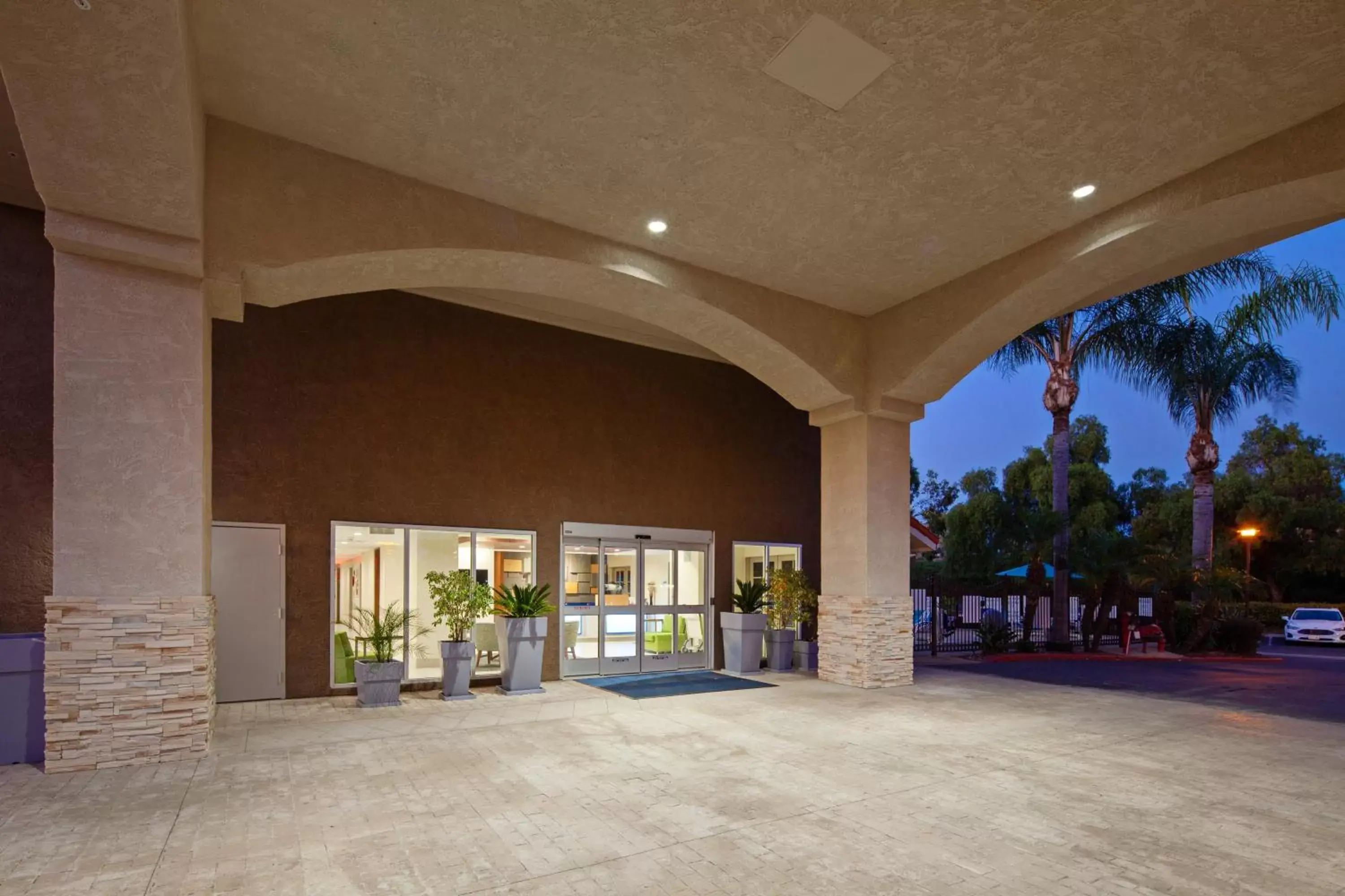 Property building in Holiday Inn Express Hotel & Suites San Diego-Escondido, an IHG Hotel