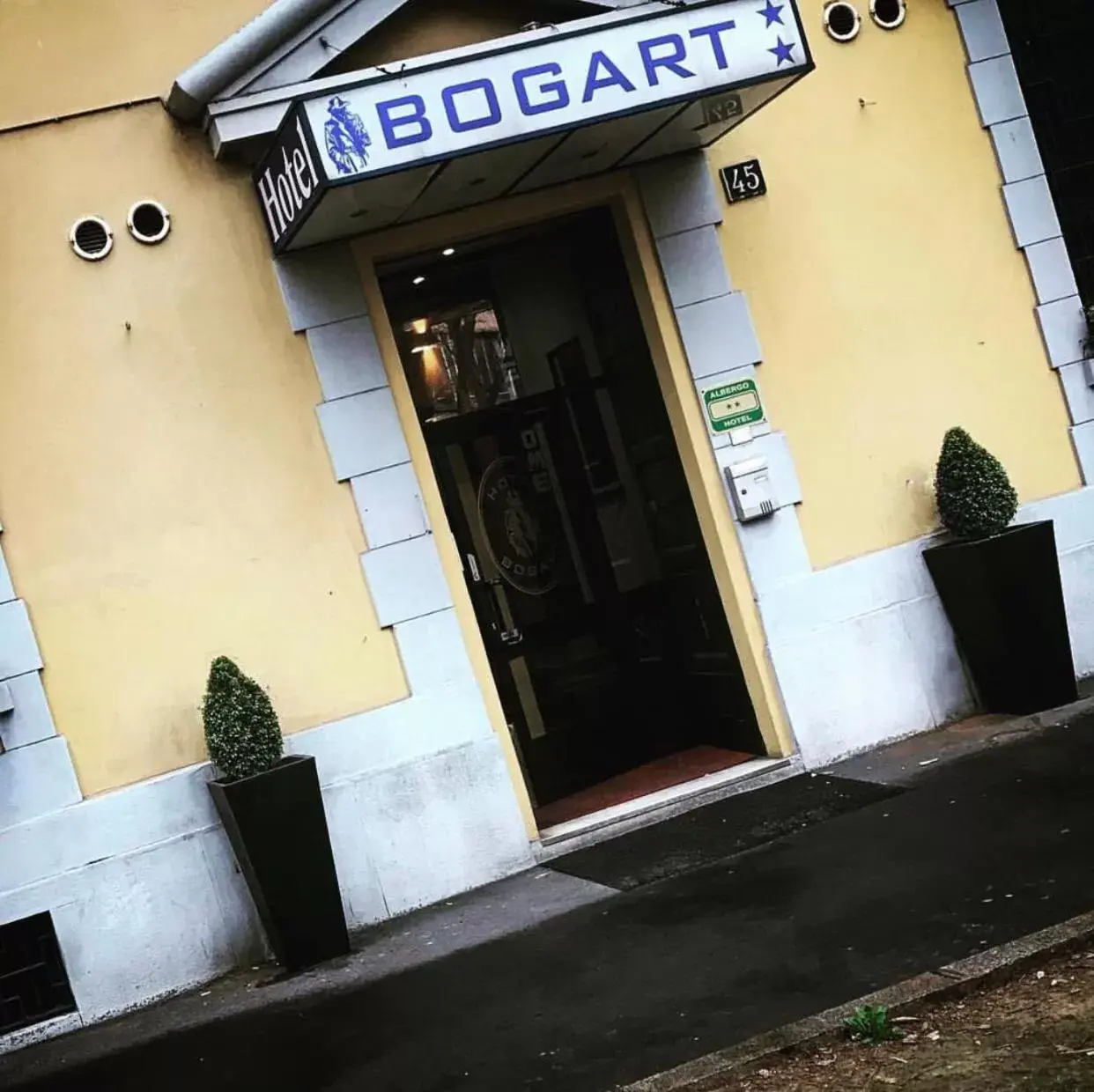 Hotel Bogart