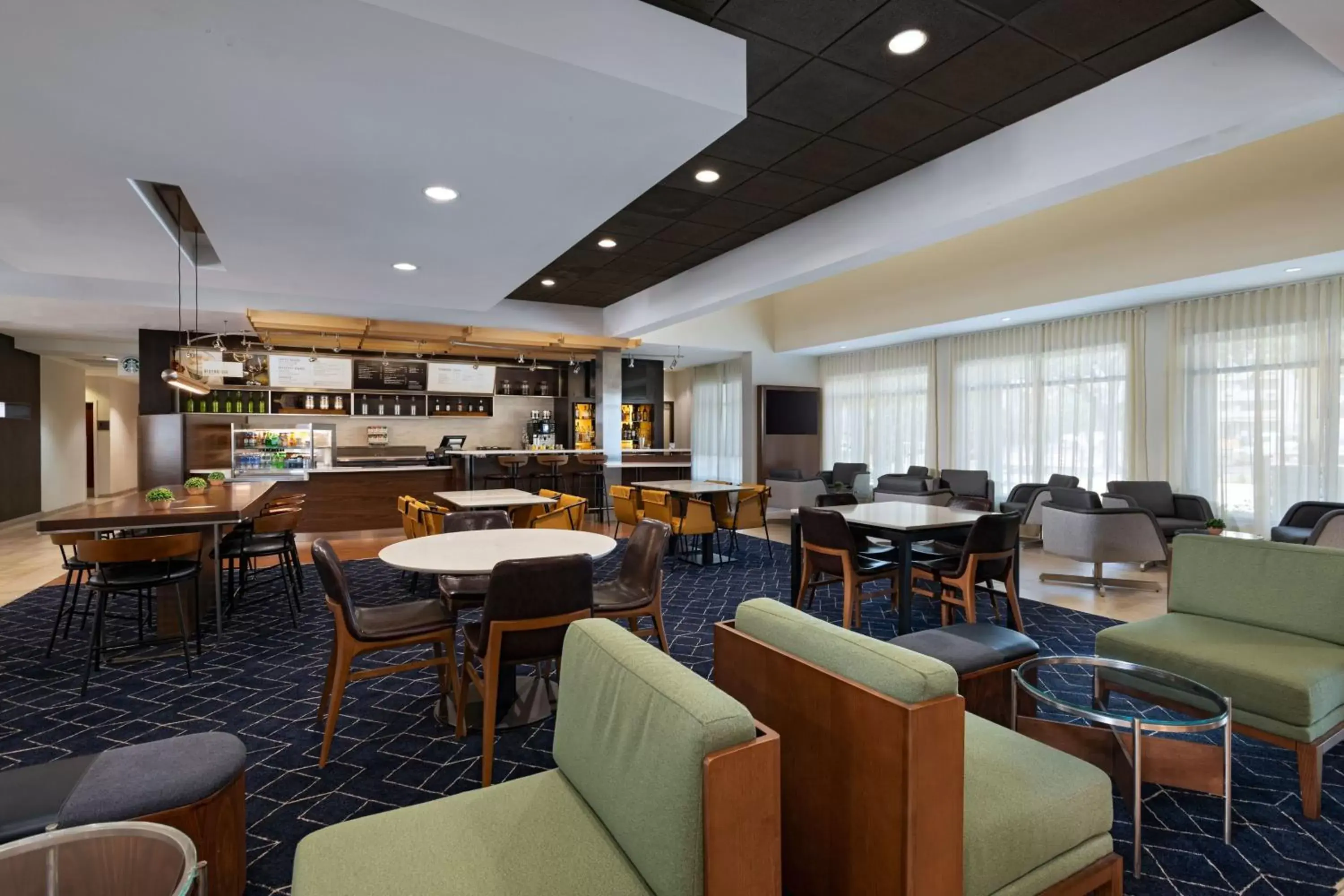 Lounge or bar, Restaurant/Places to Eat in Courtyard by Marriott San Antonio Downtown