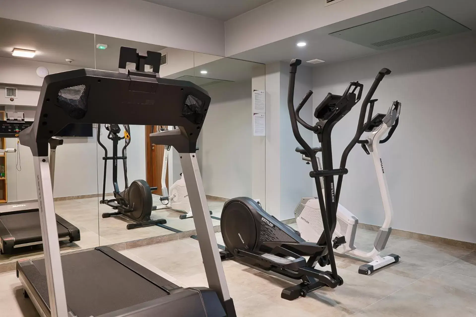 Fitness centre/facilities, Fitness Center/Facilities in Focus Hotel Poznań