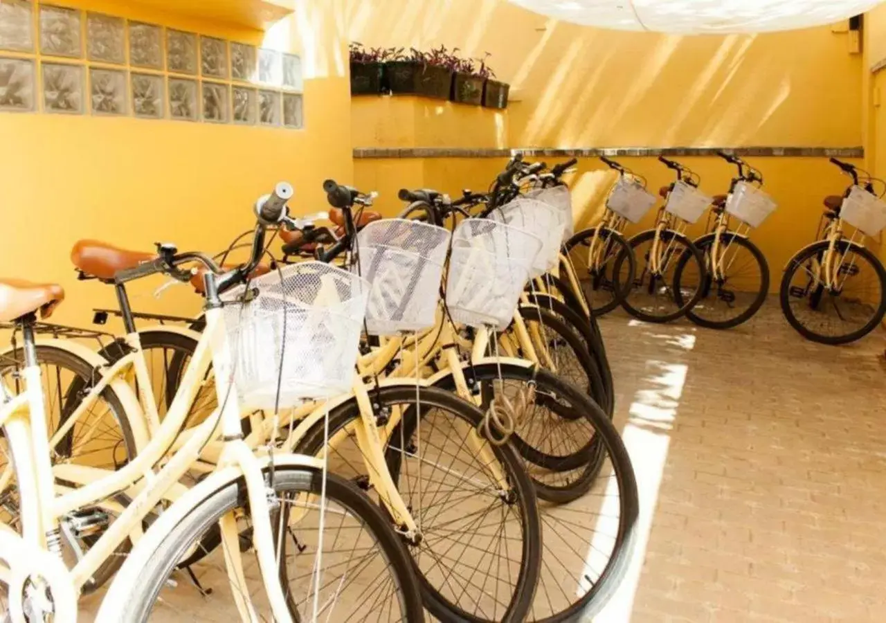 Cycling, Biking in Hotel Boutique Villa Lorena by Charming Stay Adults Recommended
