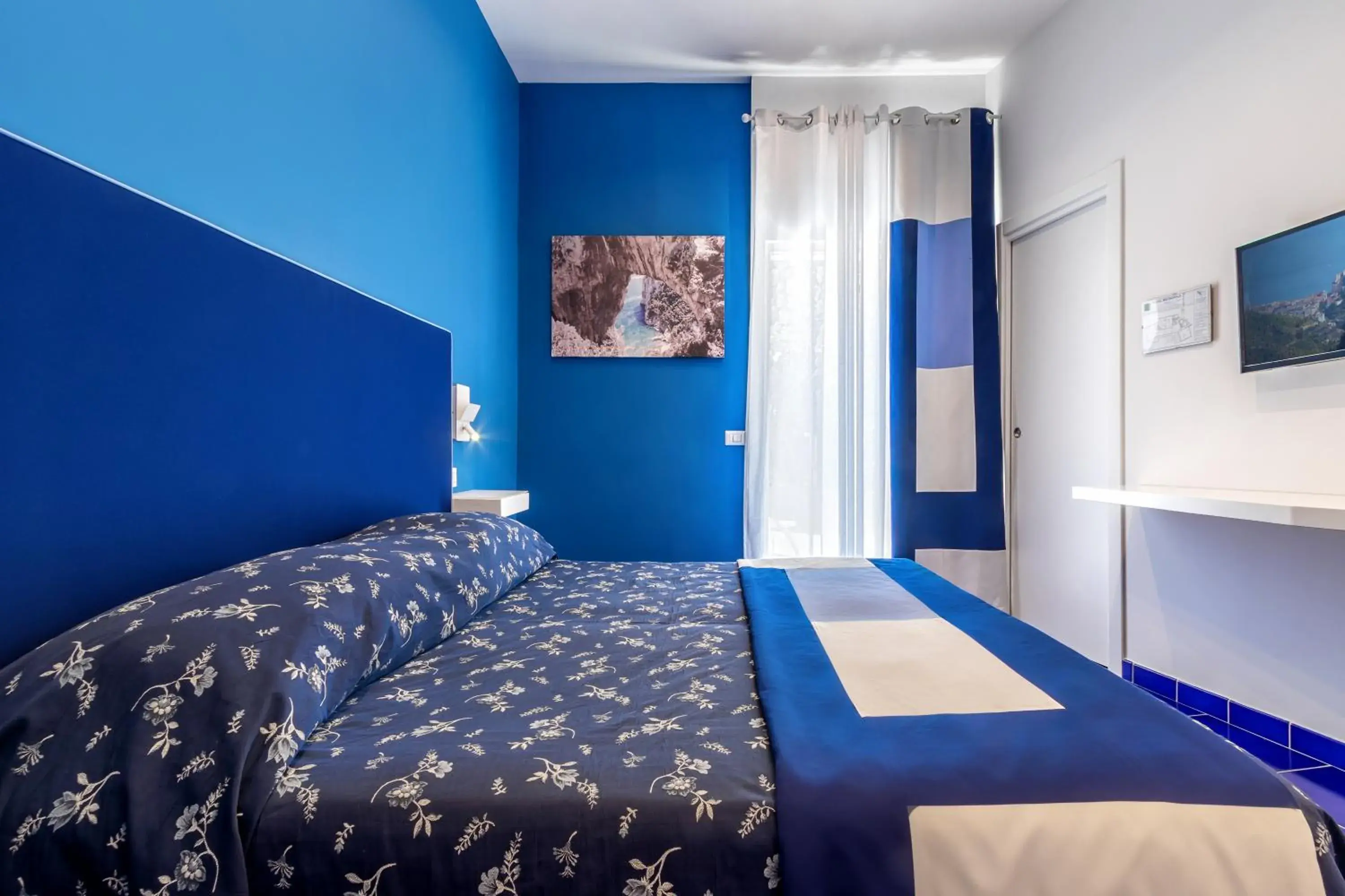 Bed in Hotel Metropole Bed in Hotel Metropole