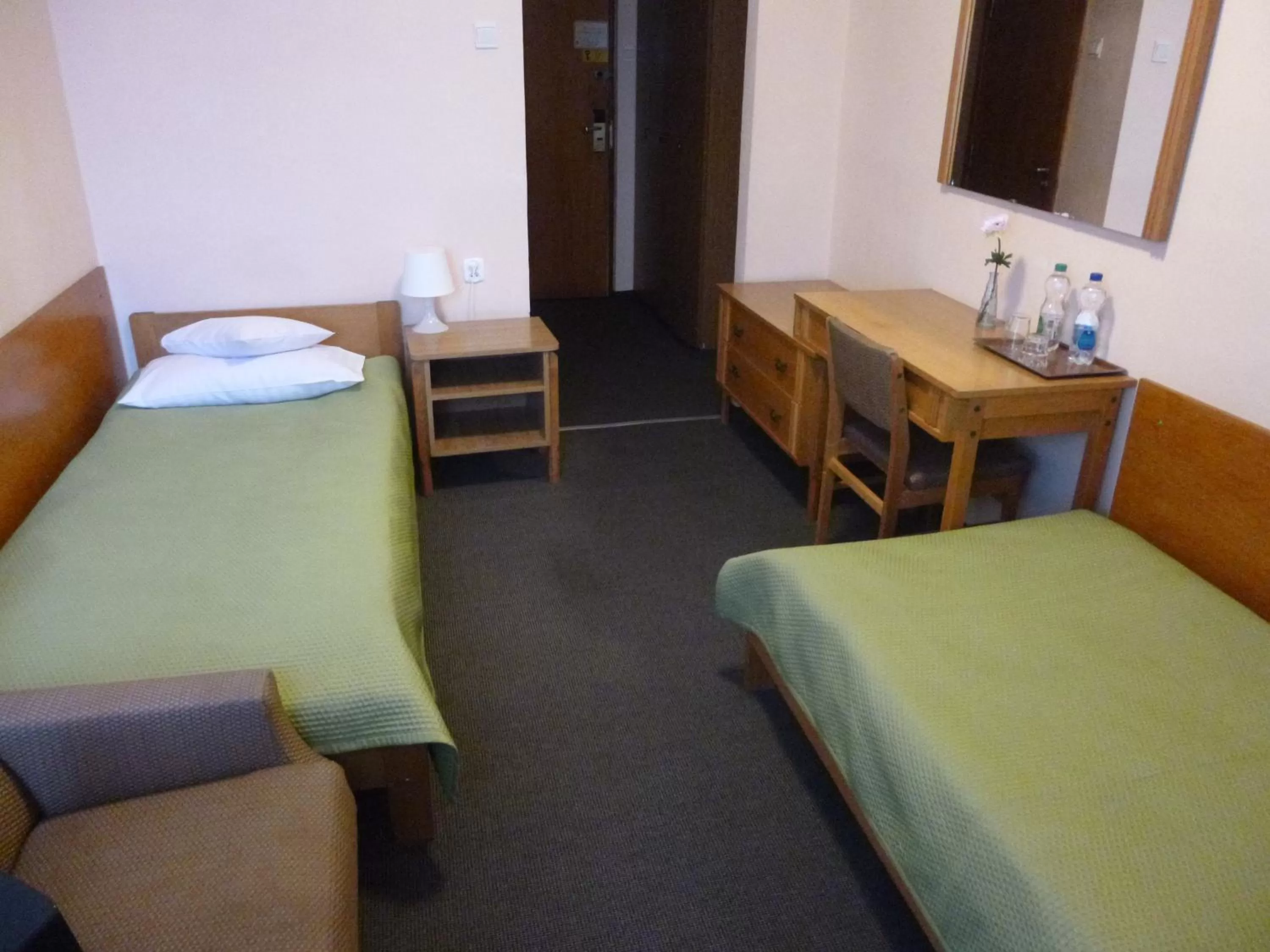 Photo of the whole room, Bed in Hotel Gromada Łomża