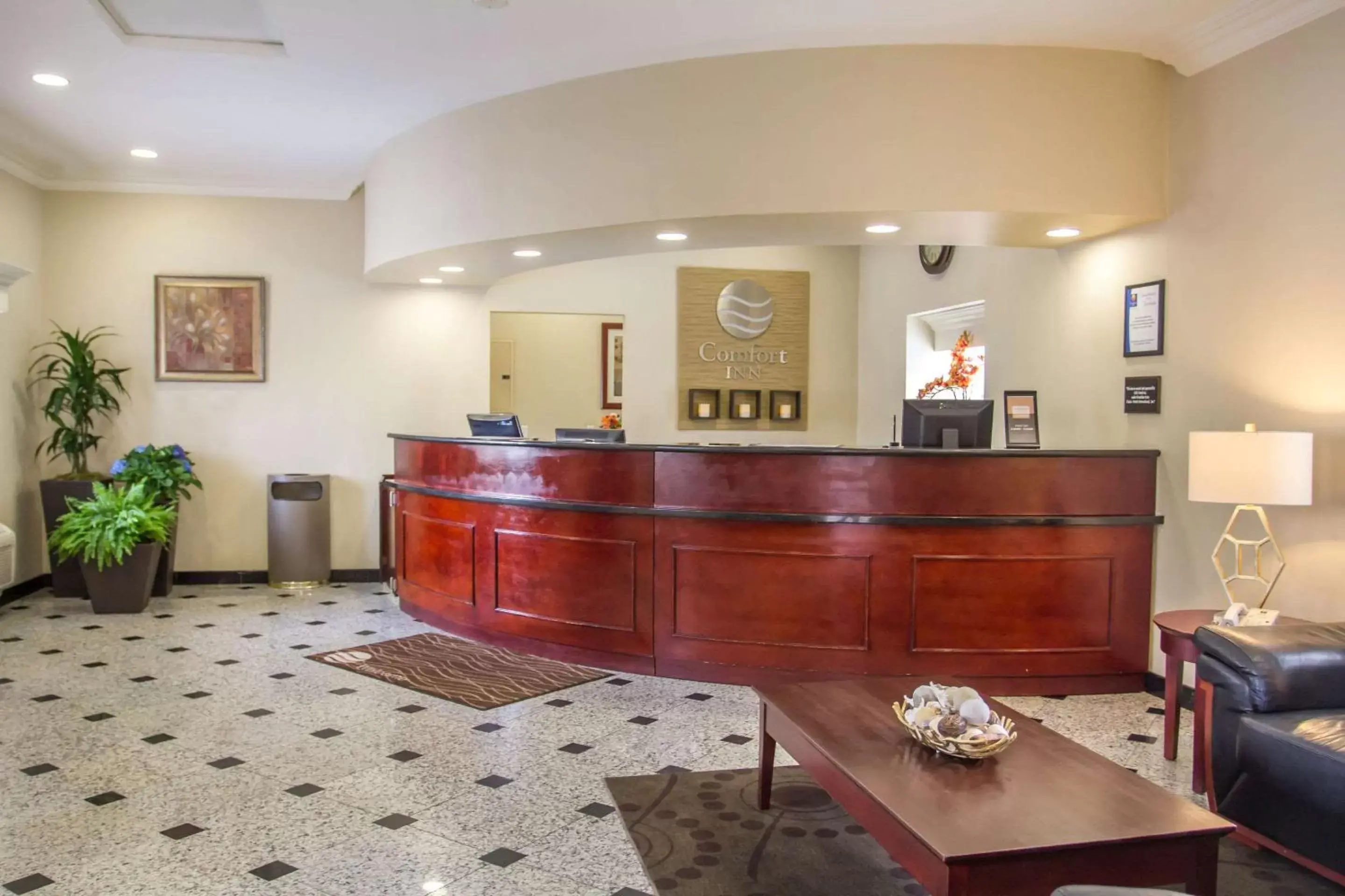 Lobby or reception, Lobby/Reception in Comfort Inn Cockatoo Near LAX
