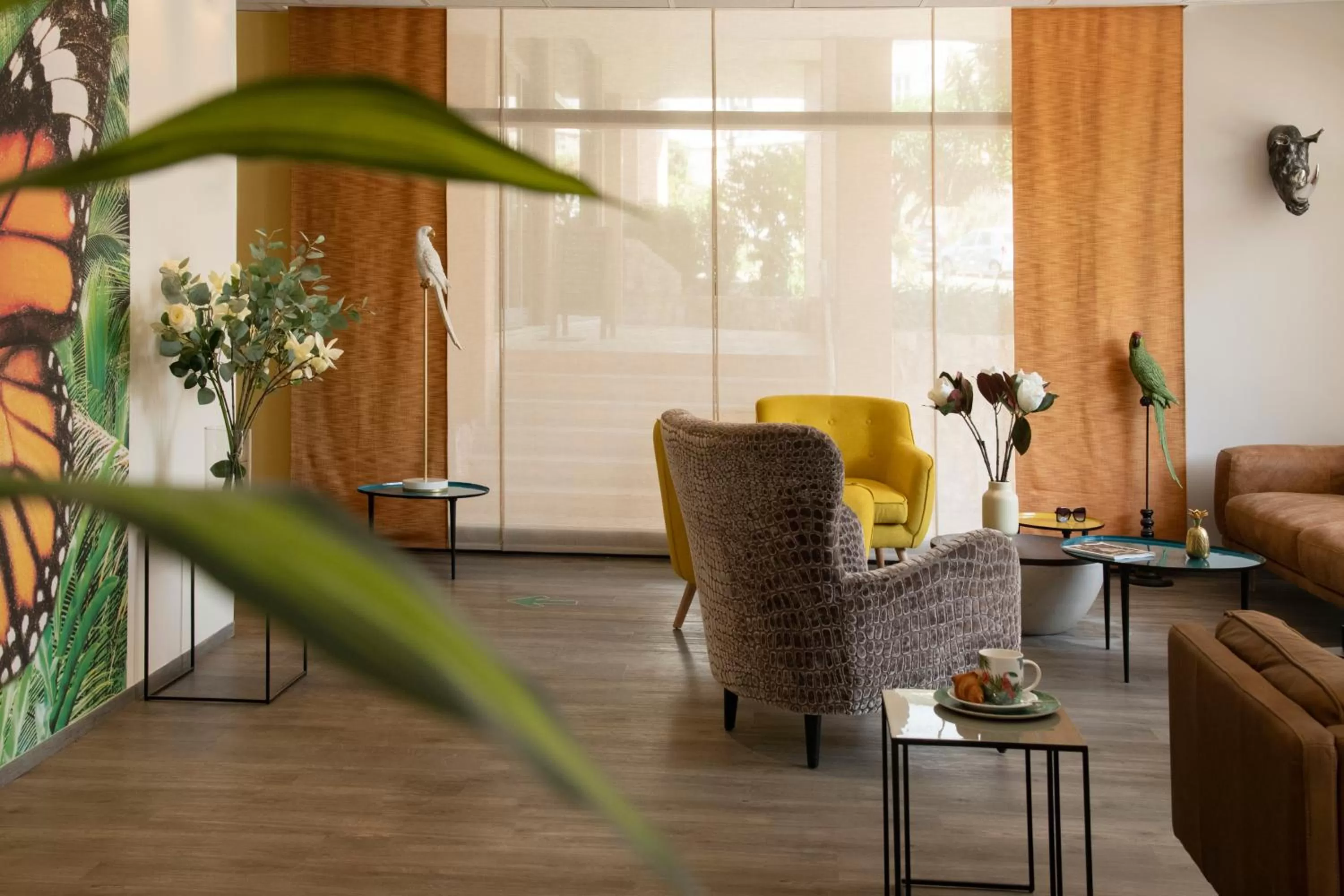 Living room in ibis Styles Beaulieu sur Mer