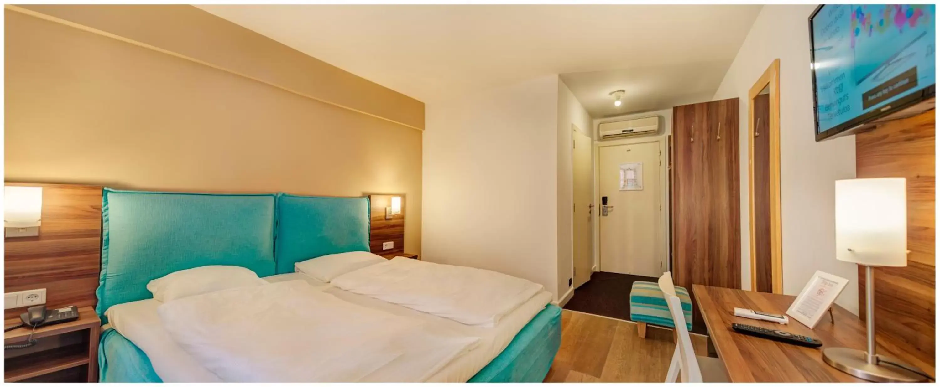 Bedroom, Bed in Trip Inn Eden Antwerpen