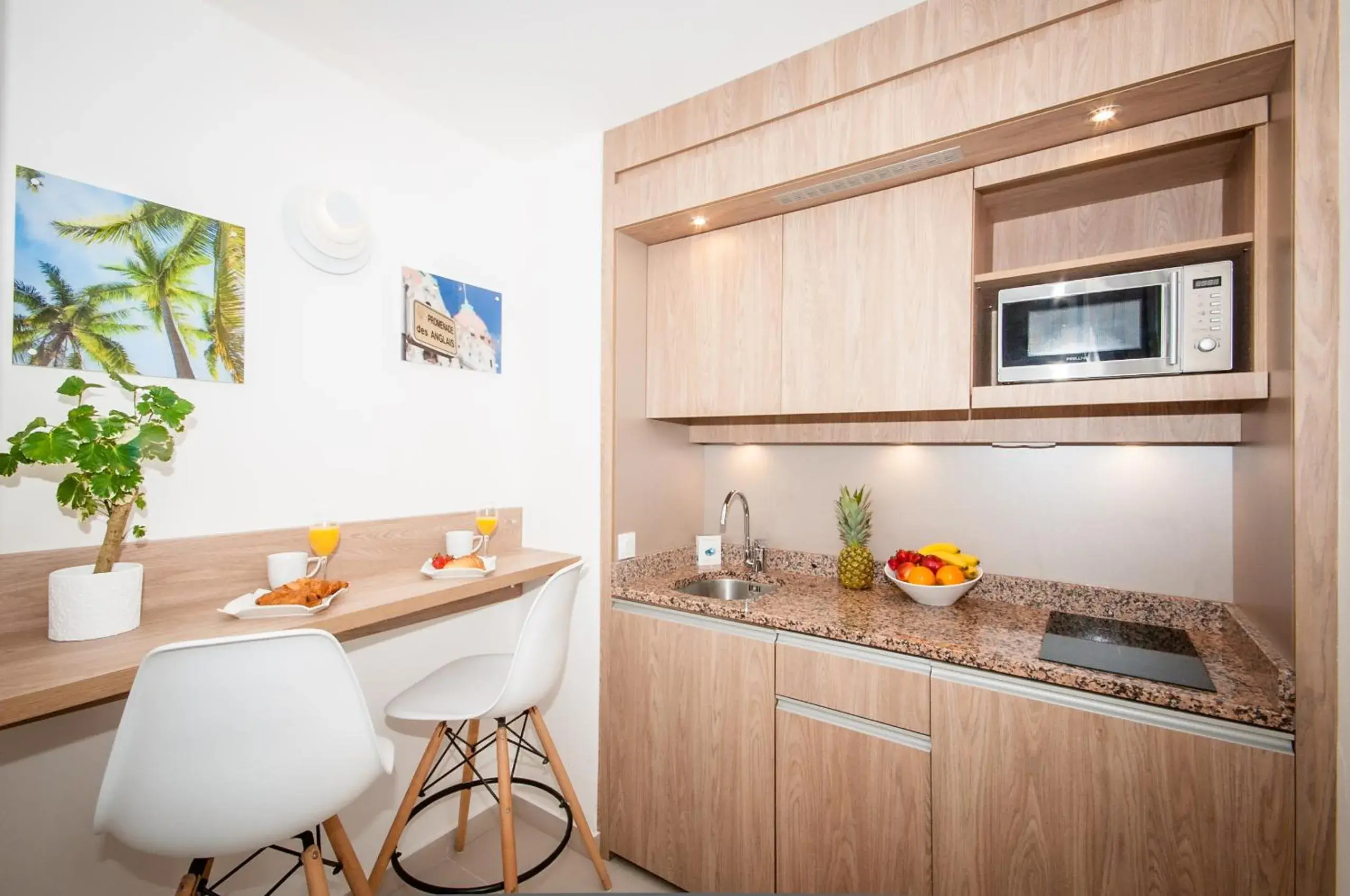 Kitchen or kitchenette, Kitchen/Kitchenette in Residhome Nice Promenade