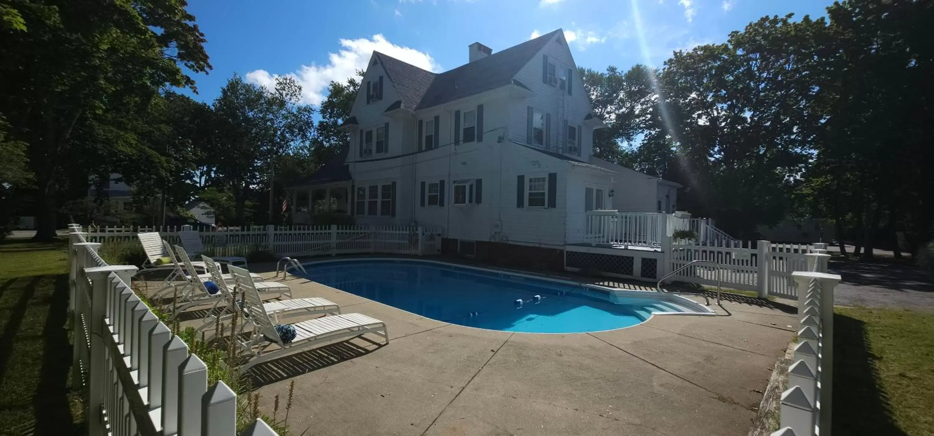 Swimming pool, Property Building in Old Orchard Beach Inn