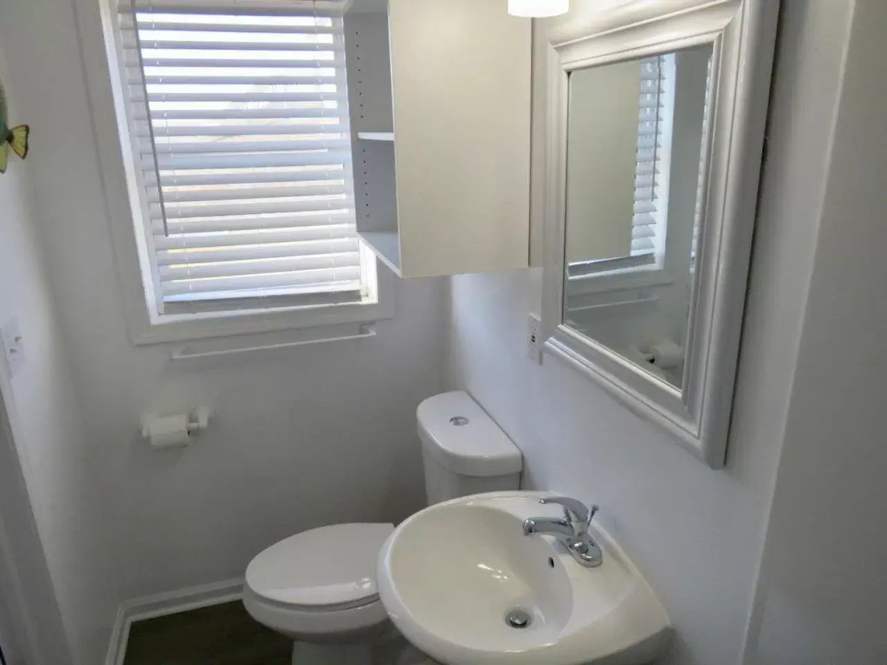 Bathroom in Saltaire Cottages