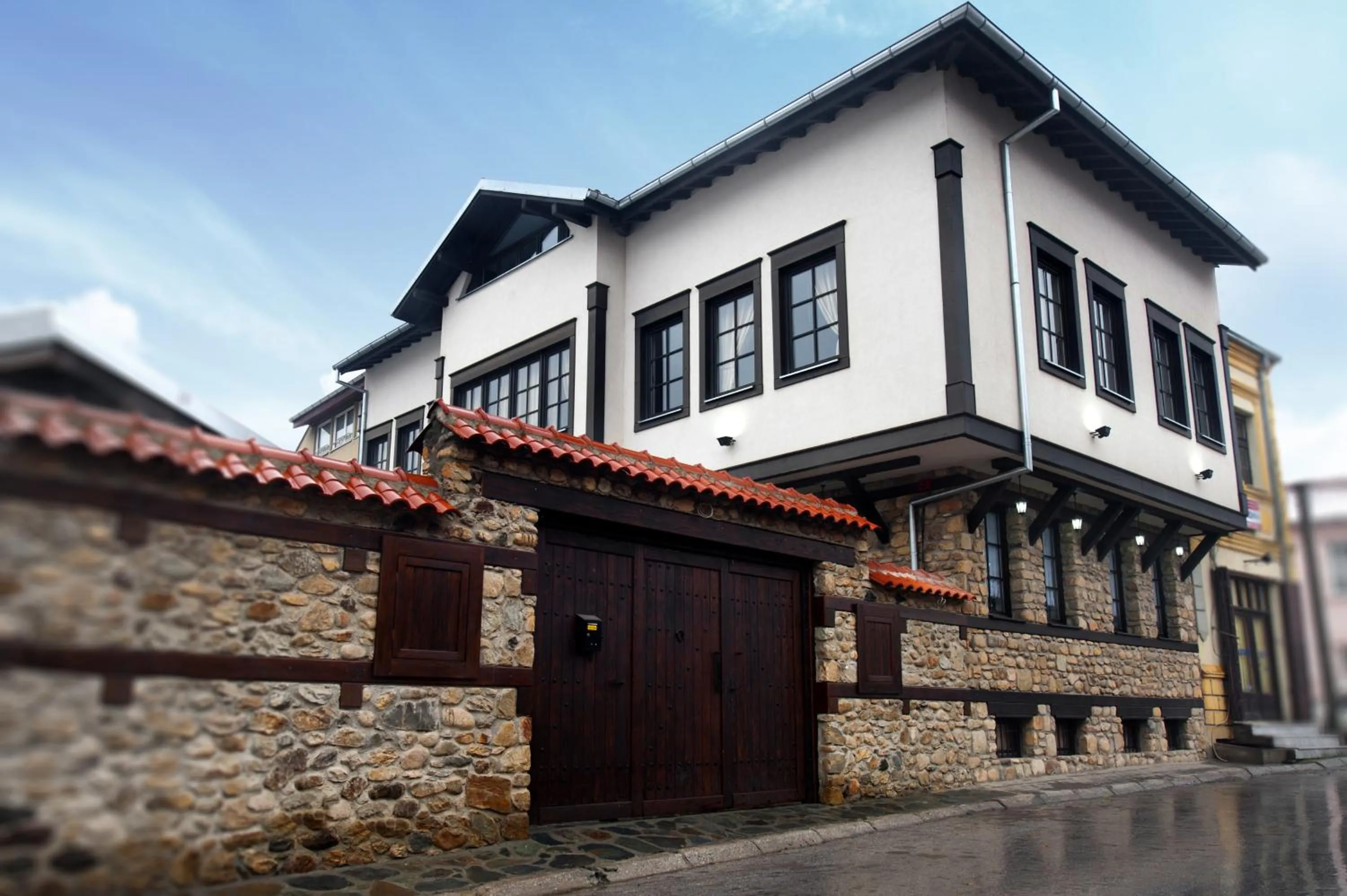 Facade/entrance in Hotel Theatre