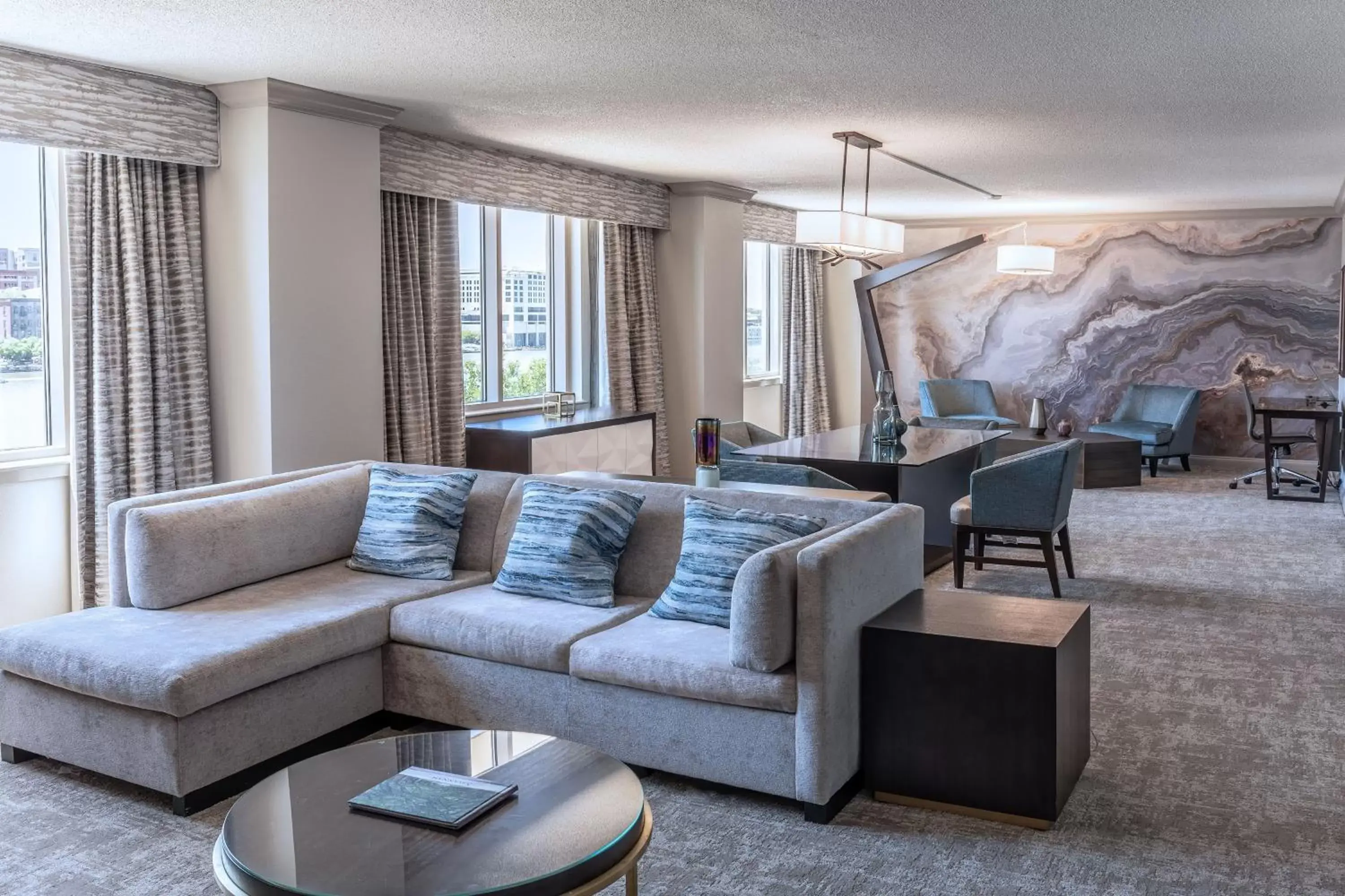 Bedroom, Seating Area in The Westin Savannah Harbor Golf Resort & Spa