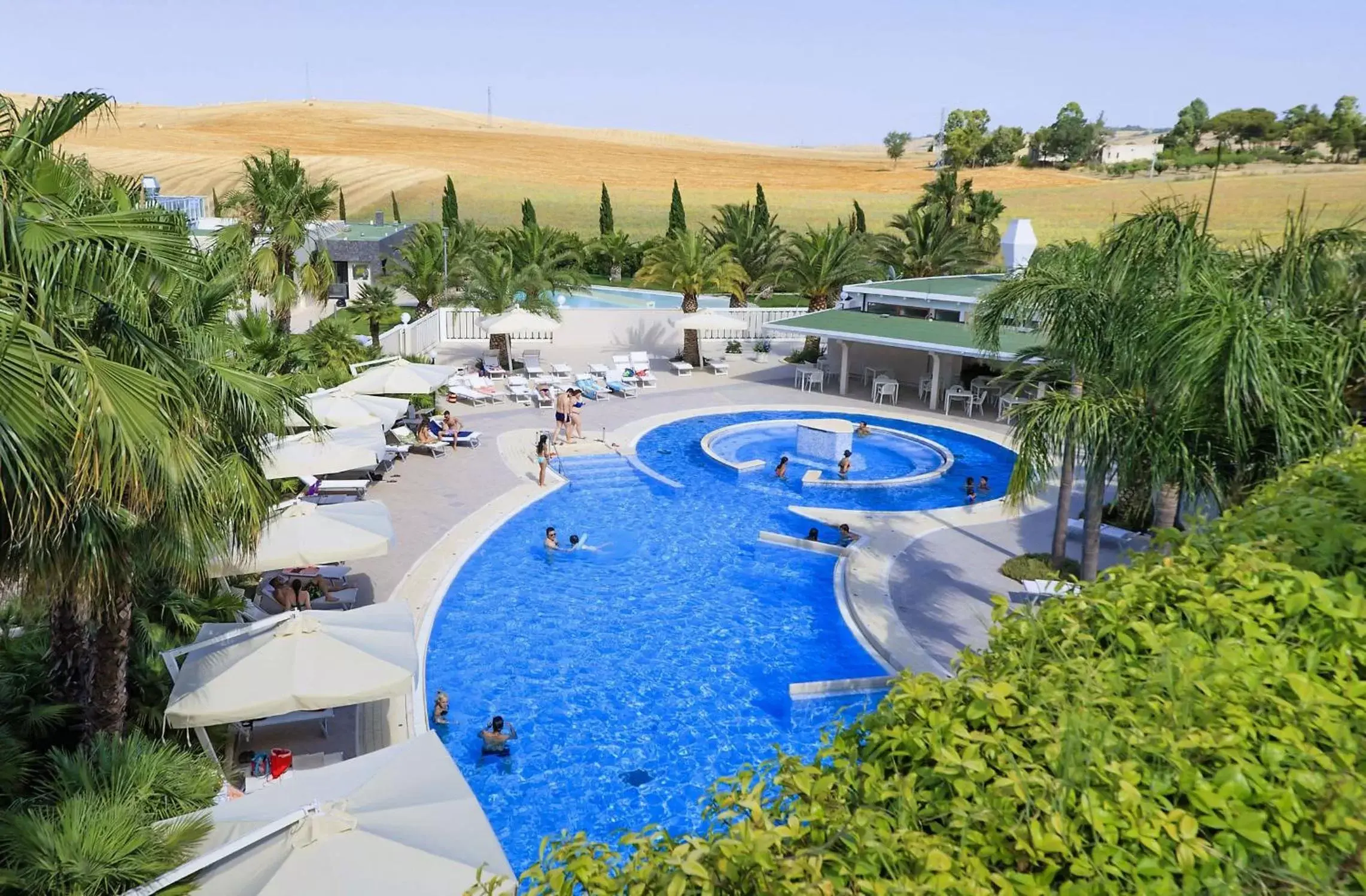 Swimming pool, Pool View in UNAHOTELS MH Matera