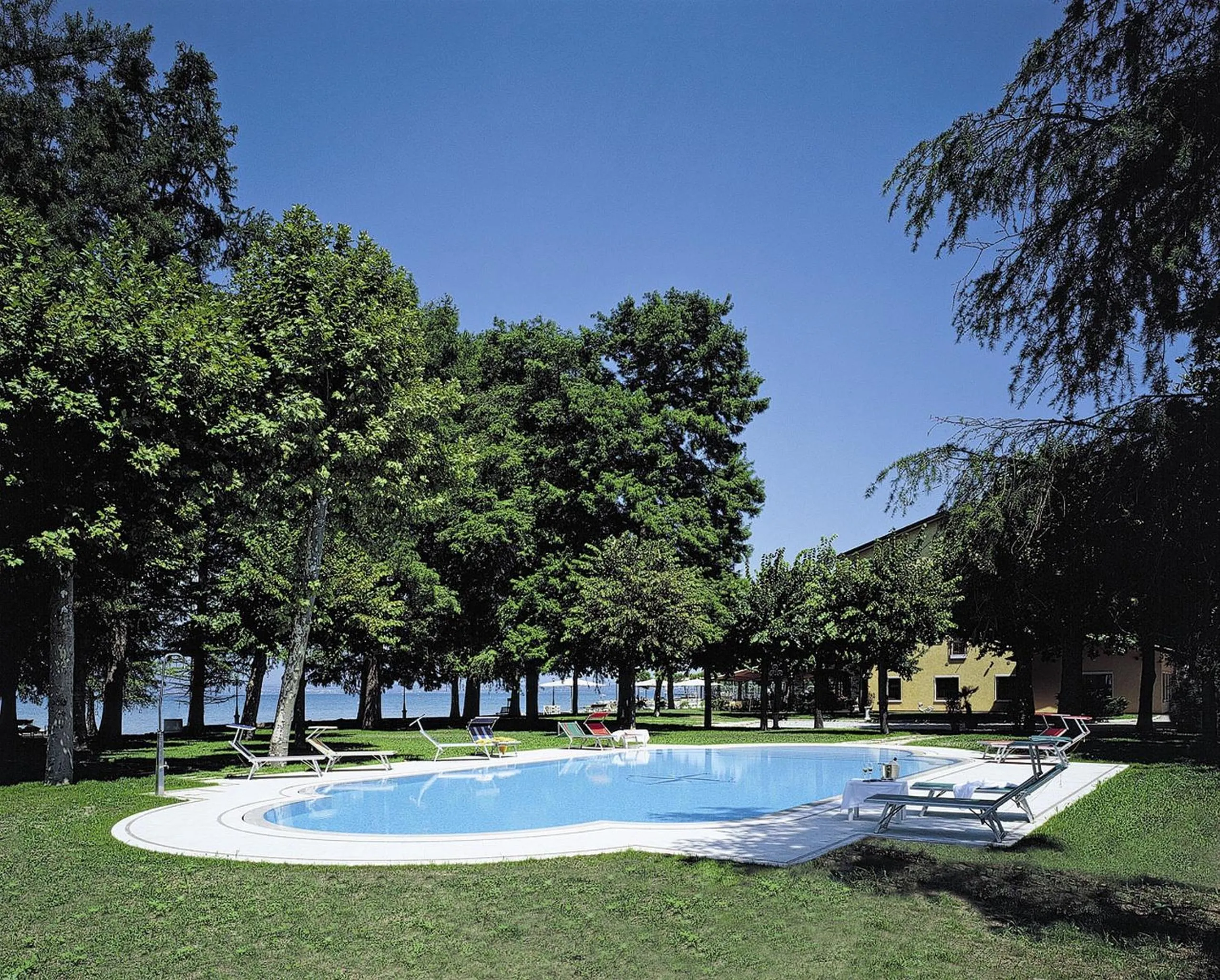 Day in Hotel Lugana Parco Al Lago