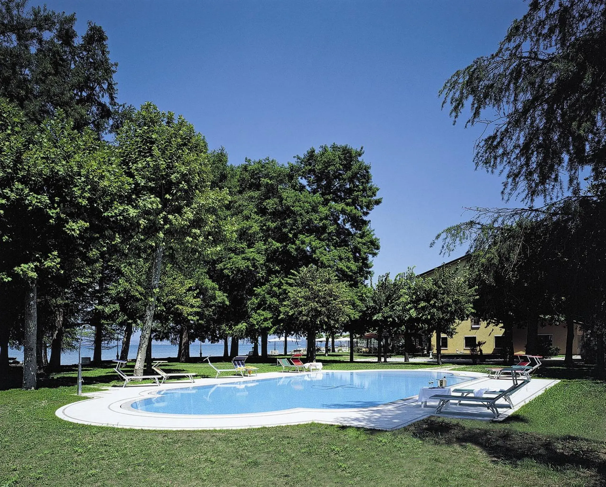 Day, Swimming Pool in Hotel Lugana Parco Al Lago