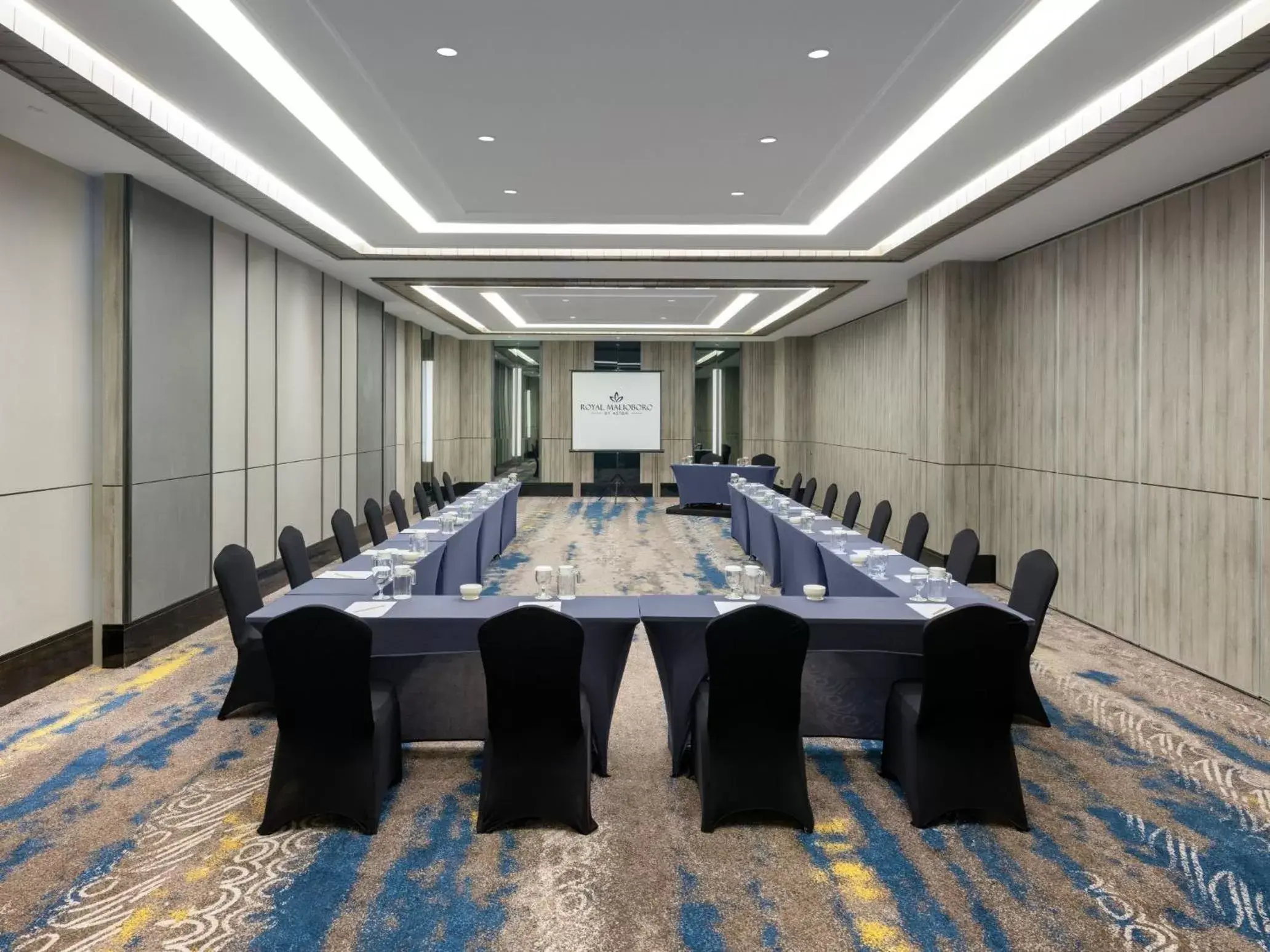 Meeting/conference room in Royal Malioboro by ASTON