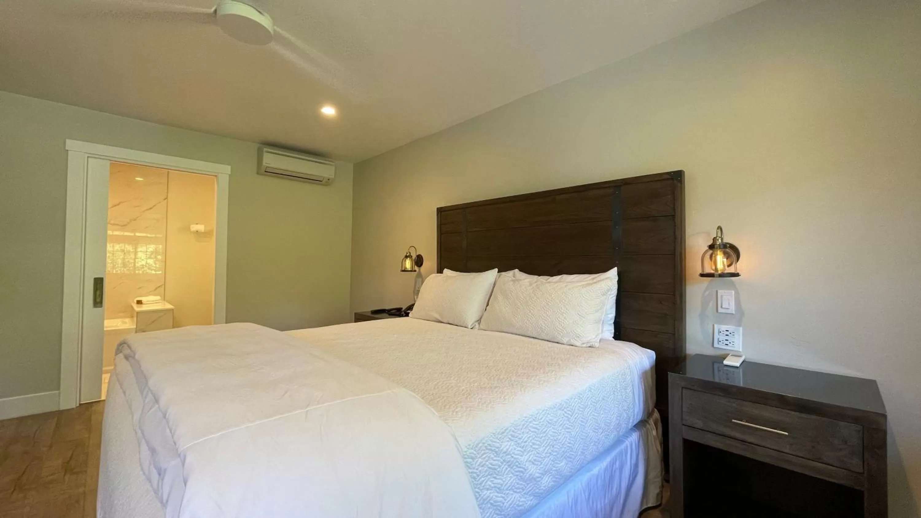 Bed in The Jack London Lodge