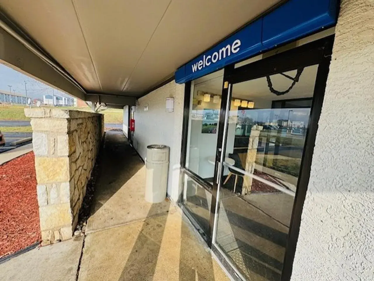 Property building in Motel 6-Cedar Rapids, IA Property building in Motel 6-Cedar Rapids, IA