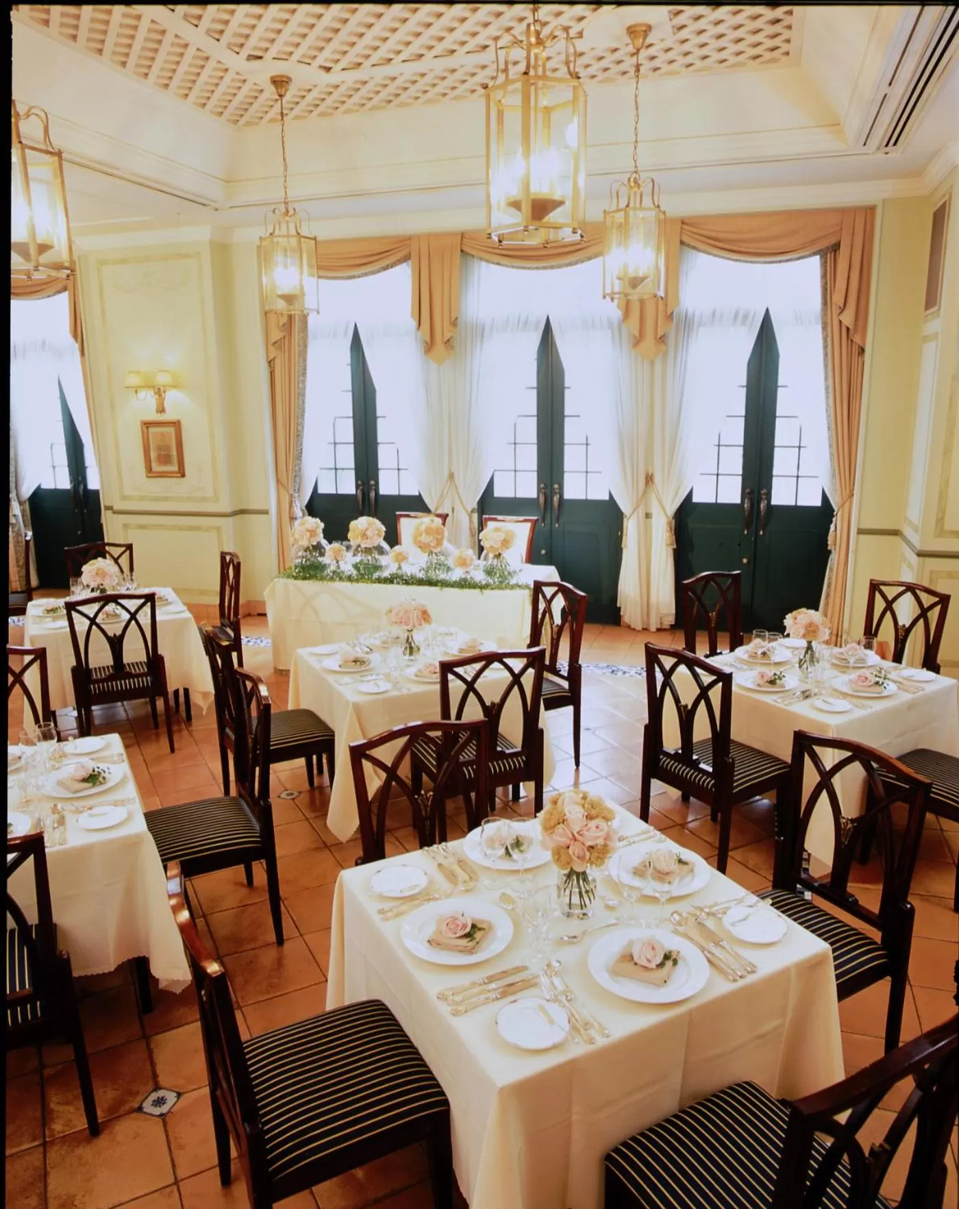 Restaurant/places to eat in Hotel Monterey Nagasaki