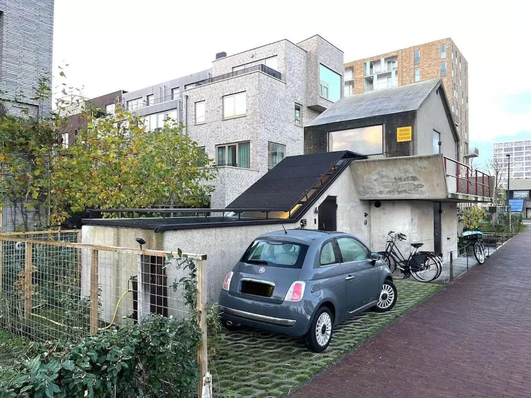 Property Building in vondice hotel