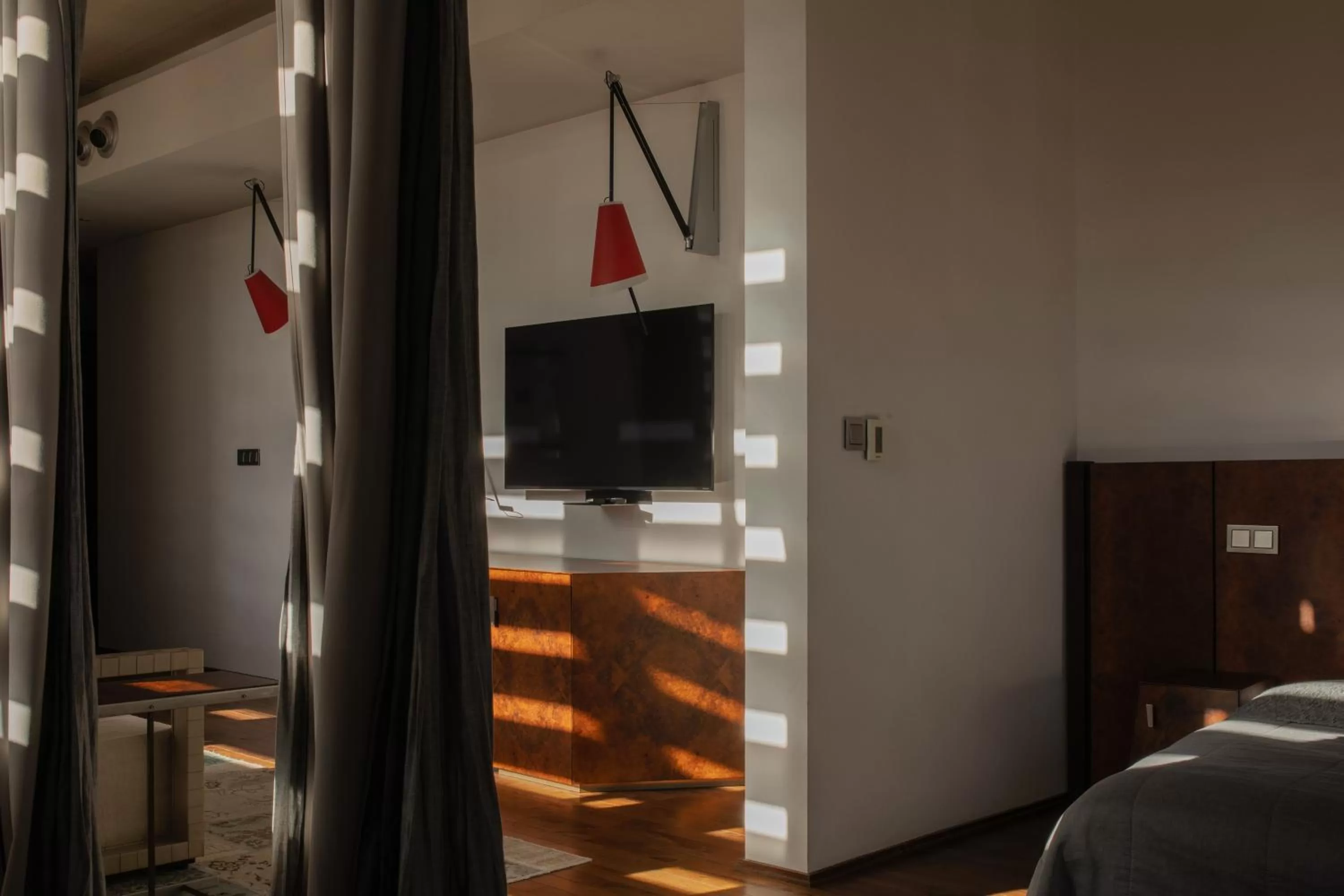 Bed in Hotel Monopol