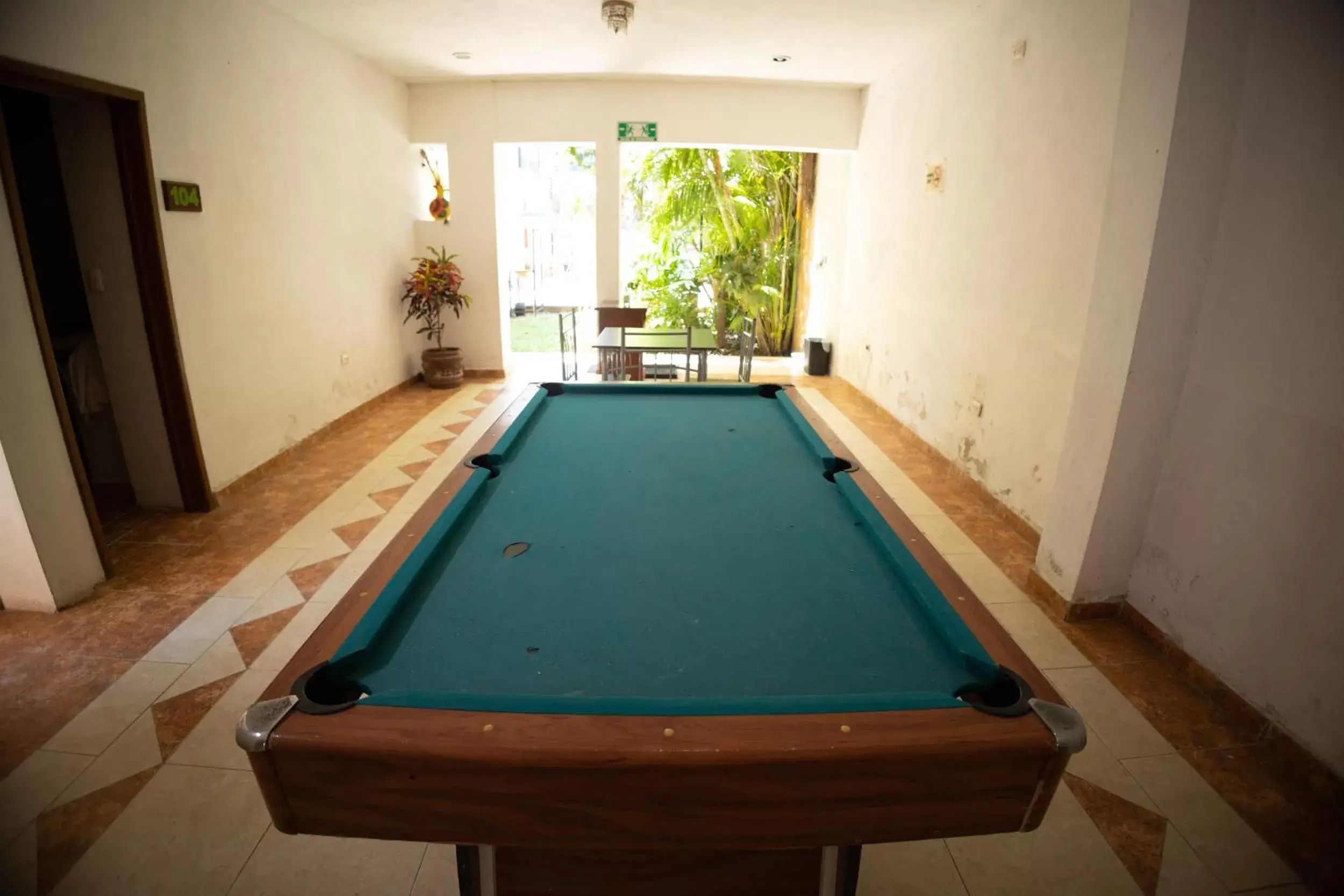 Area and facilities, Billiards in Hotel Nicte-Ha