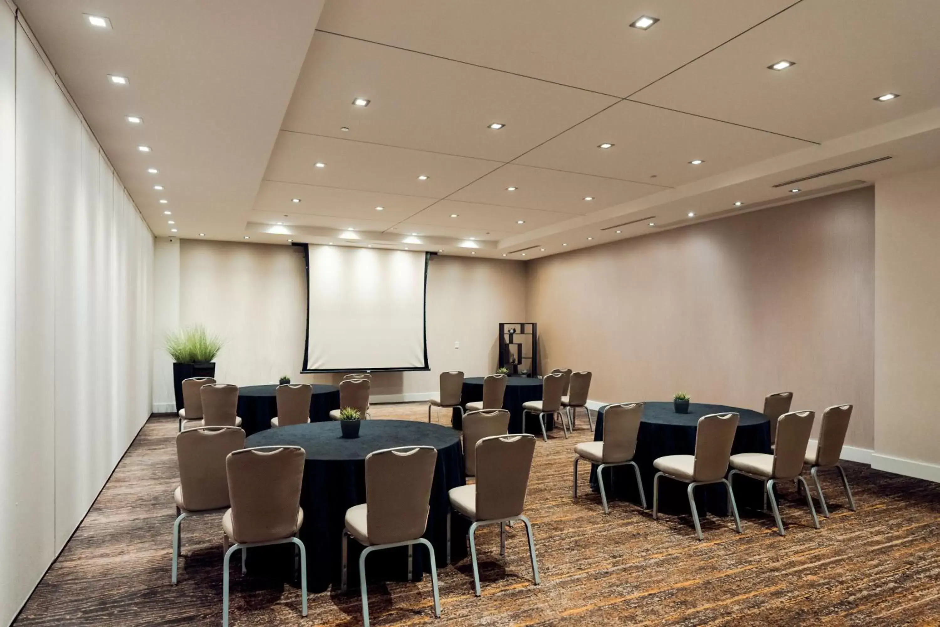 Meeting/conference room in Hyatt Centric Midtown Atlanta