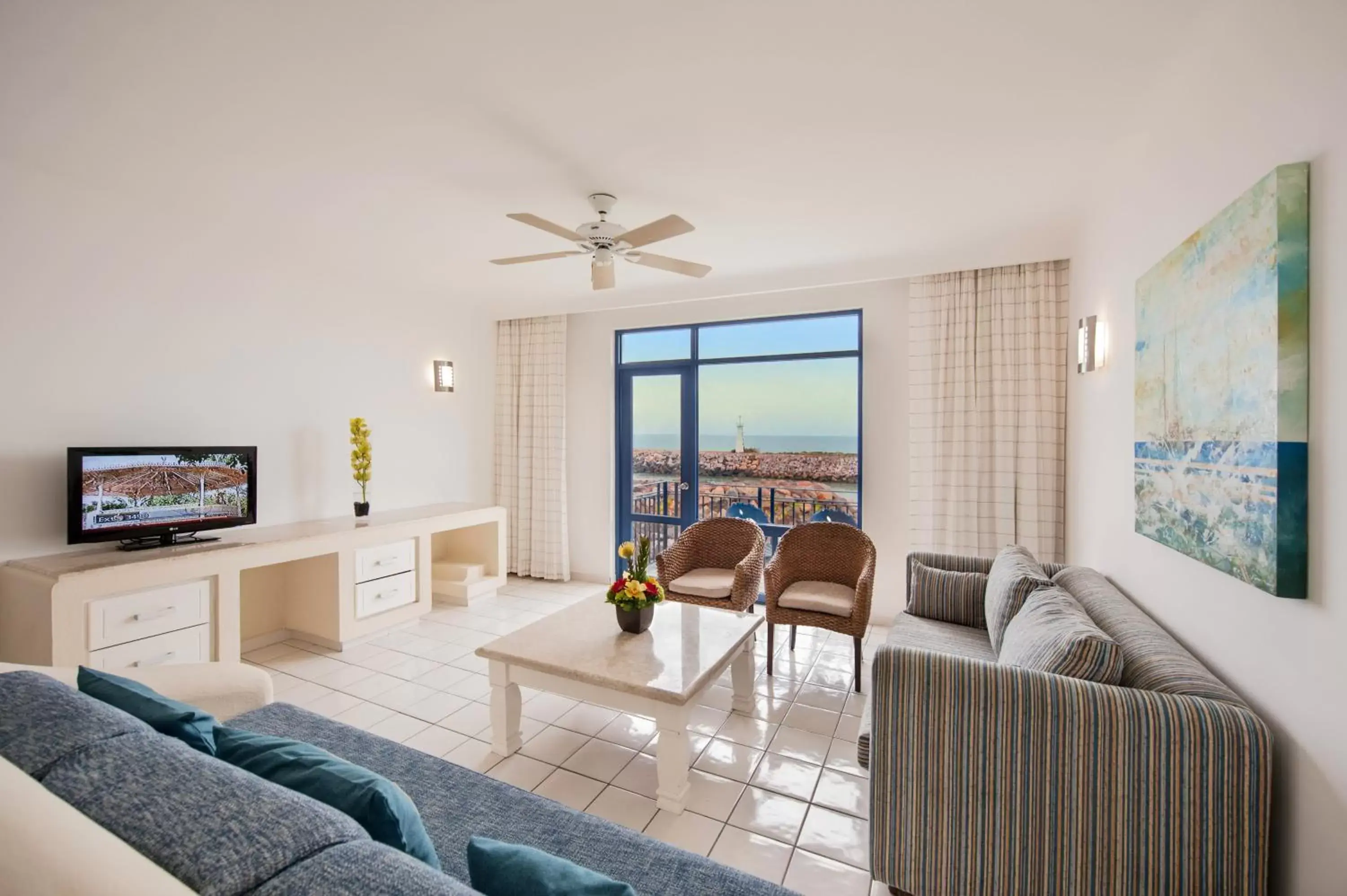 Living room, Seating Area in El Cid Marina Beach Hotel