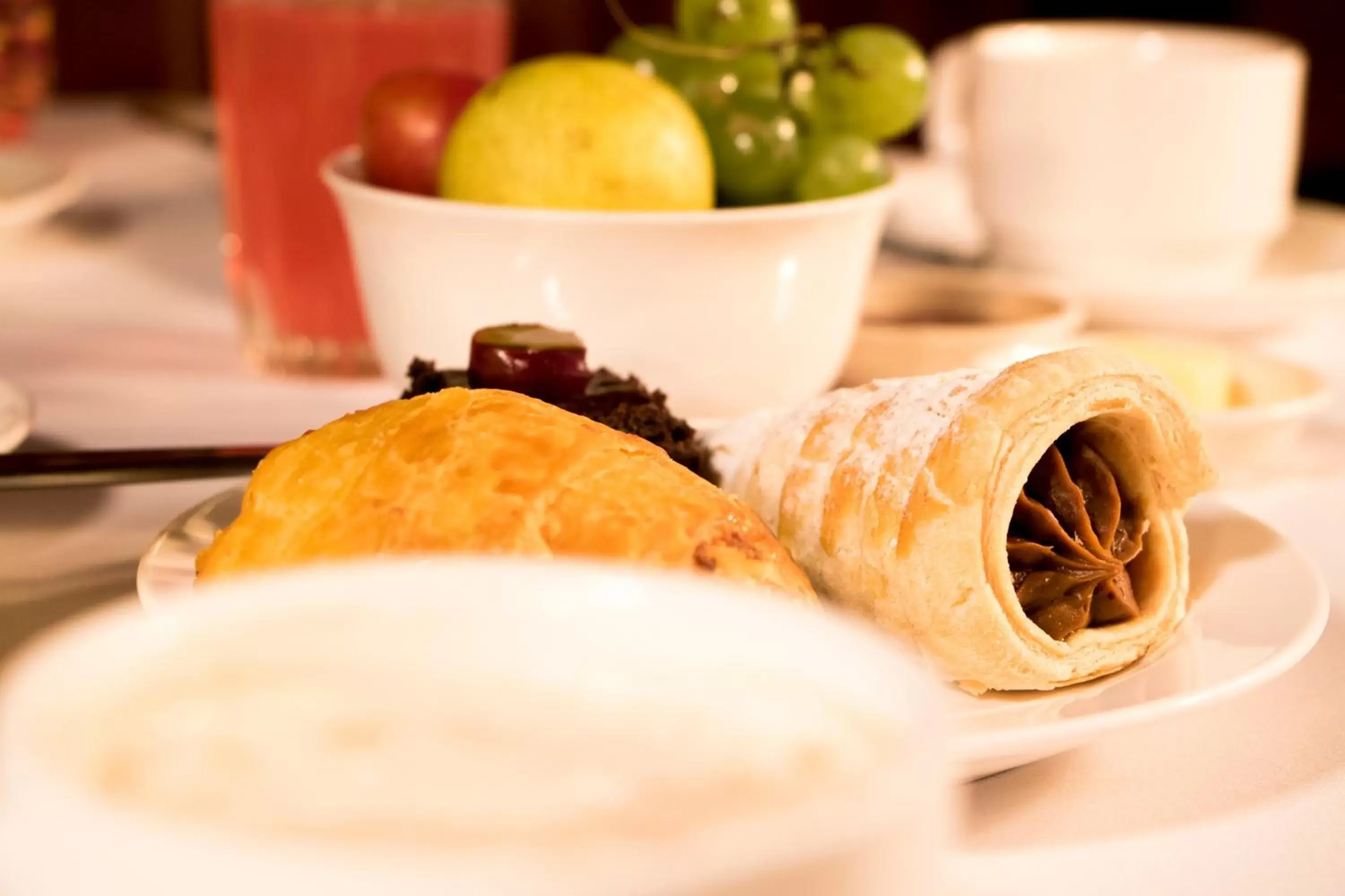 Buffet breakfast, Food in Pan American Hotel