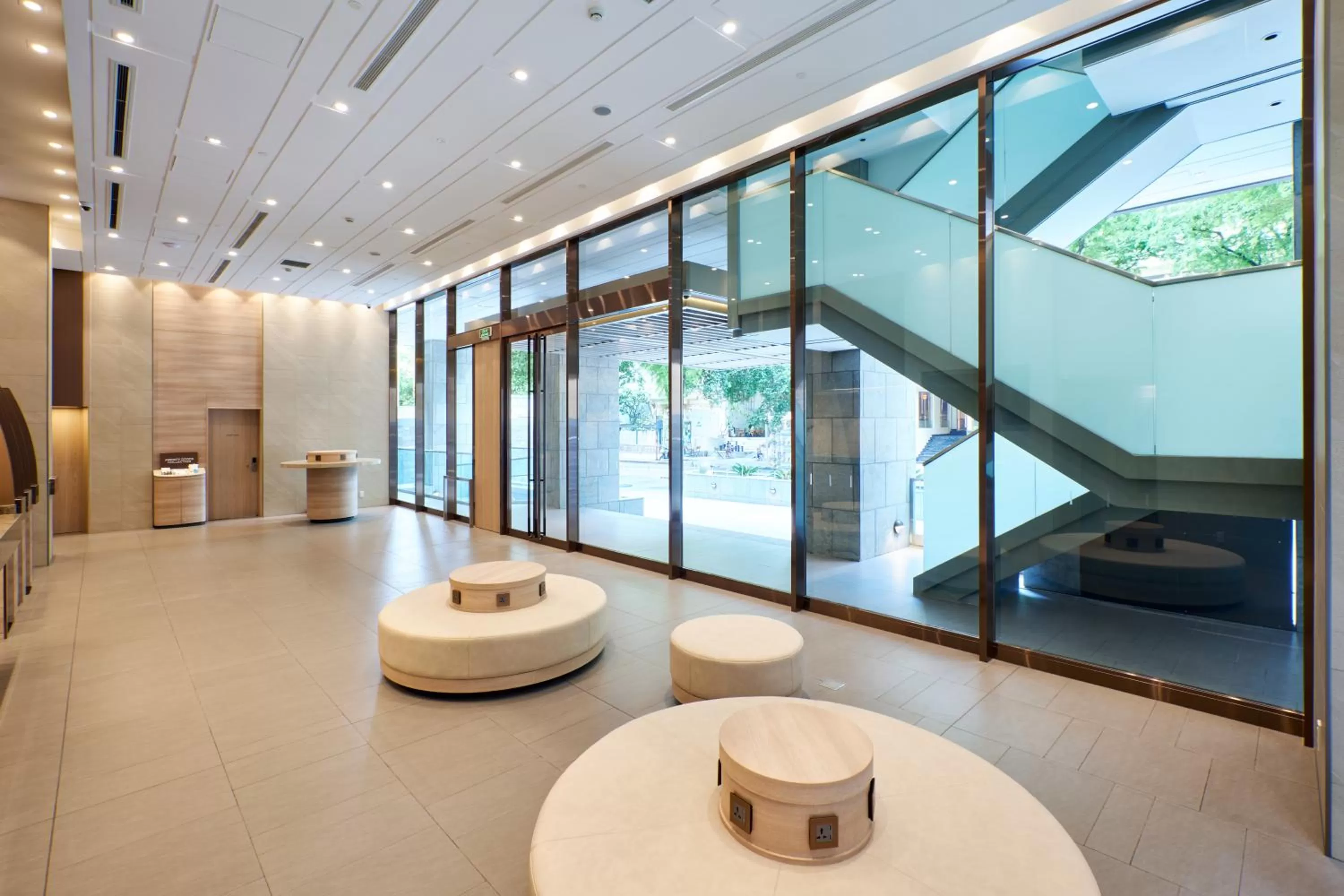 Lobby or reception in Sotetsu Grand Fresa Saigon