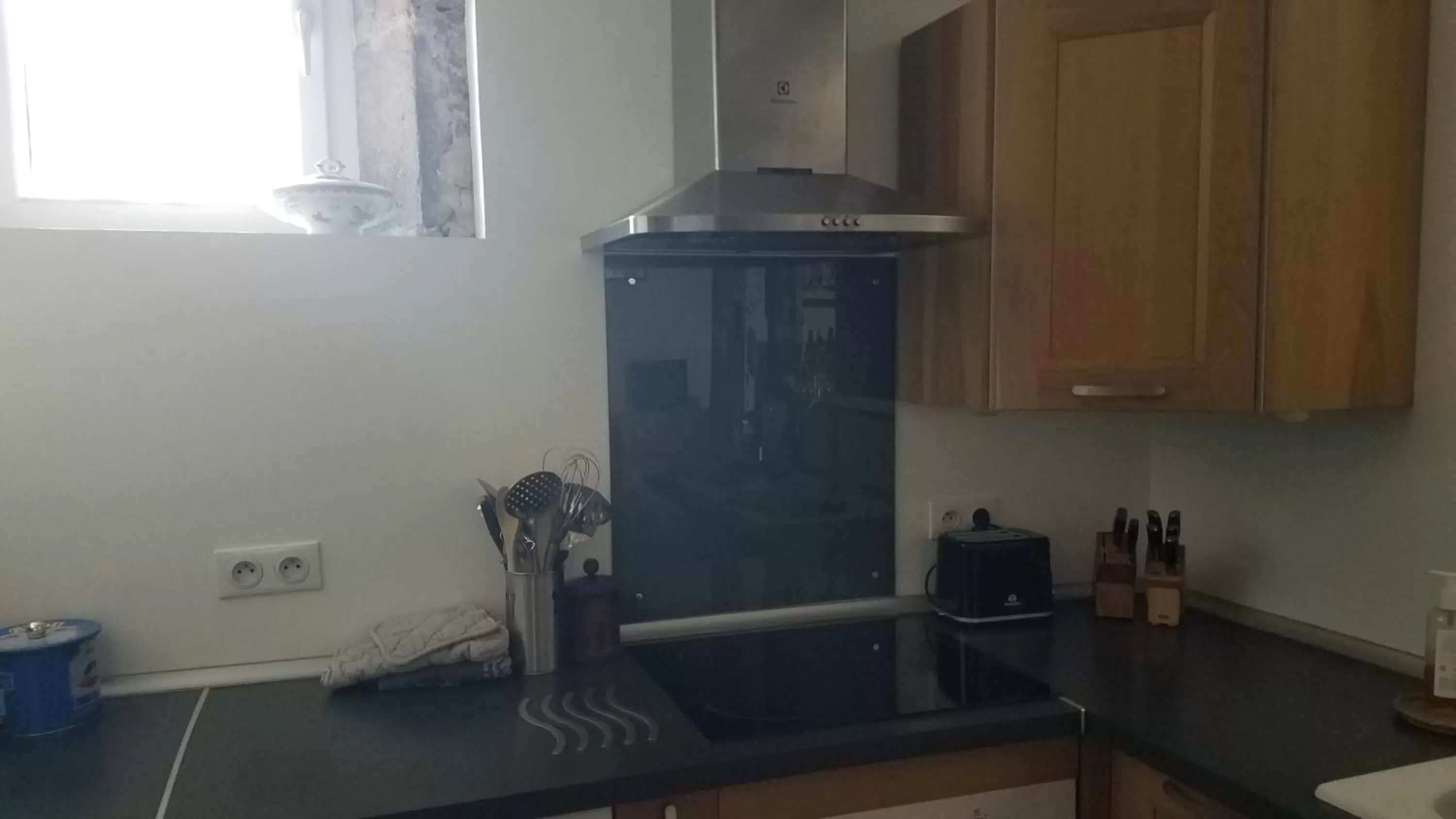 Communal kitchen in Château Besson