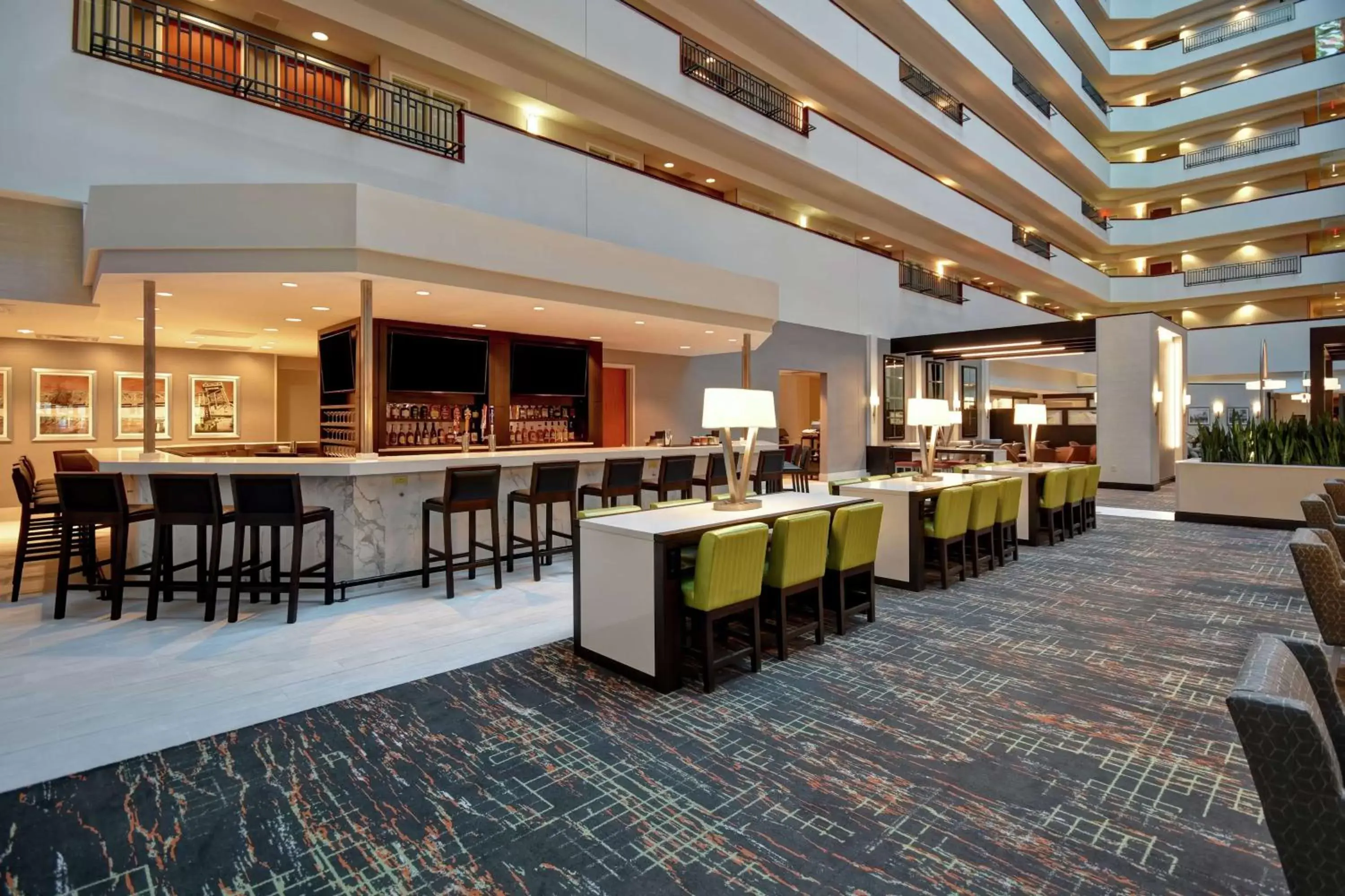 Lobby or reception in Embassy Suites Little Rock