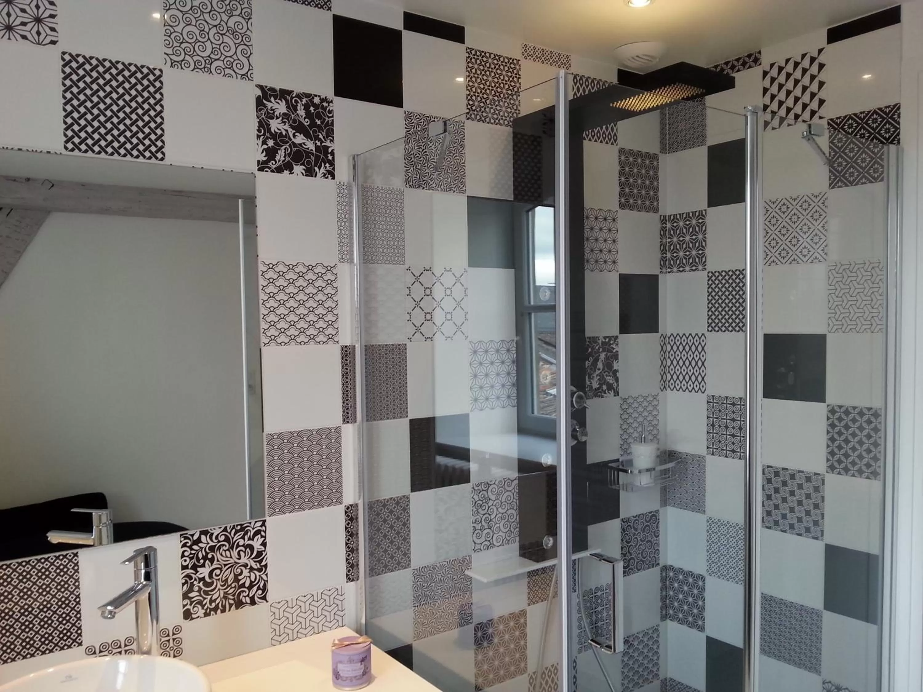 Bathroom in La Maison d'Adelaïde Chambres d'hôtes