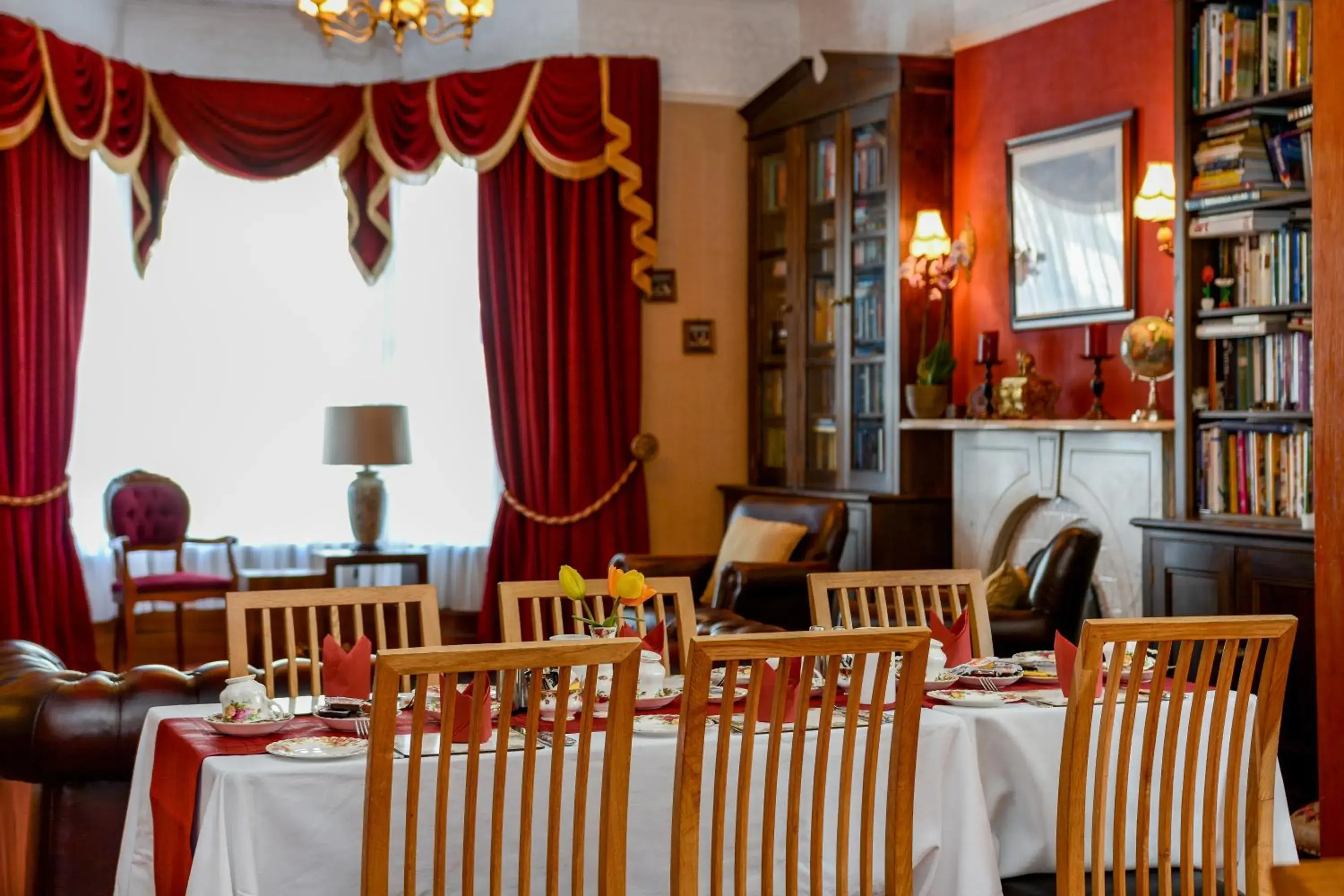 Dining area, Restaurant/Places to Eat in Tanes Hotel